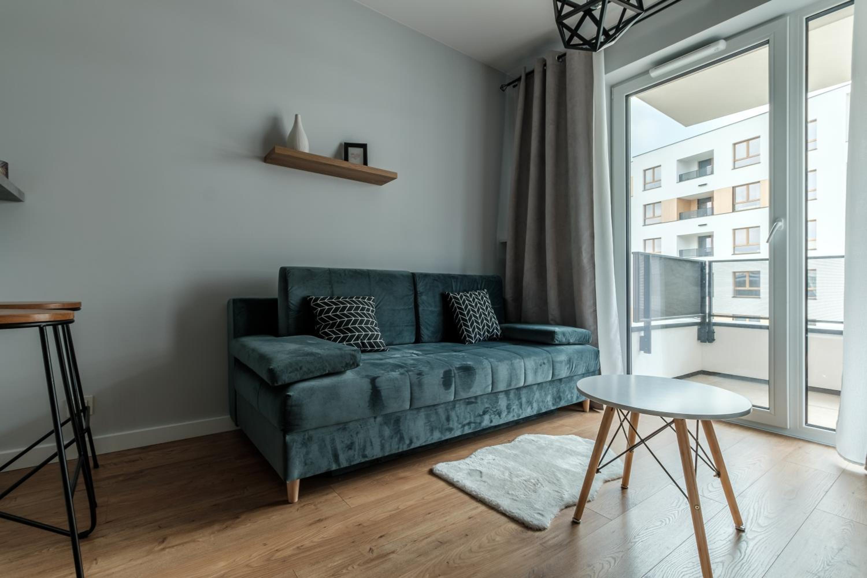 One-Bedroom Apartment - Photo 9