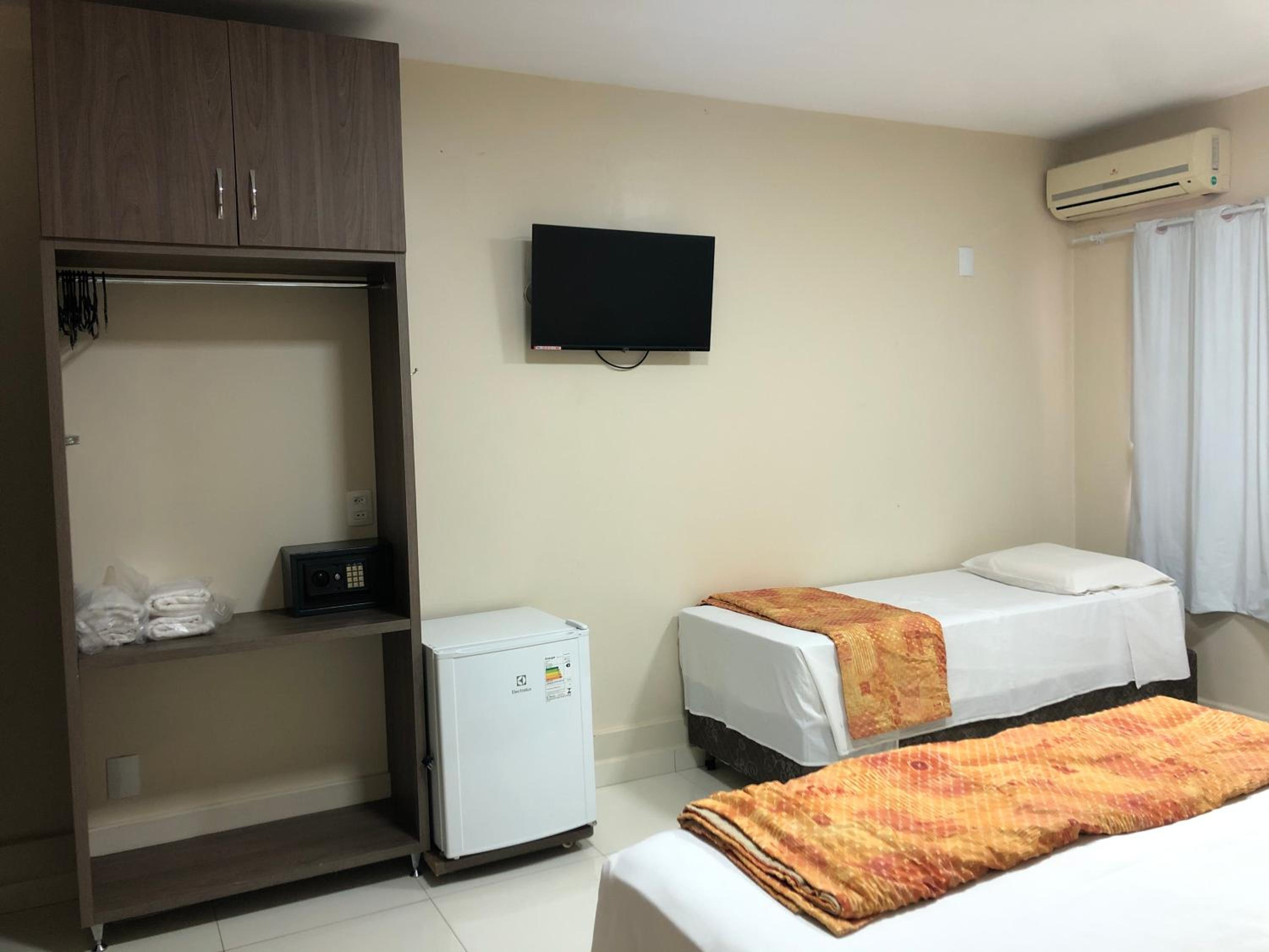 Quintuple Room (5 Adults) photo 1