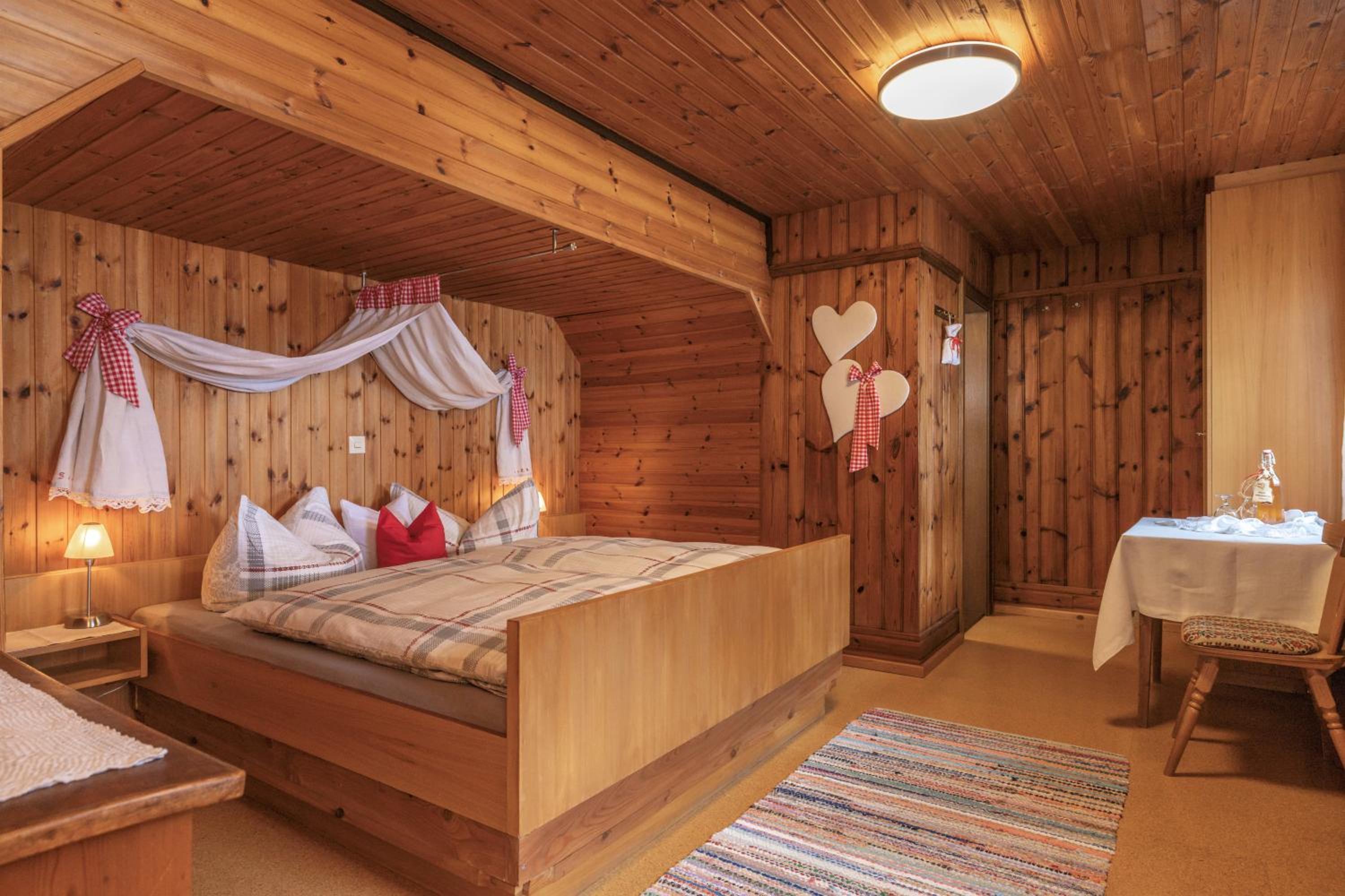 Double Room with Extra Bed photo 1