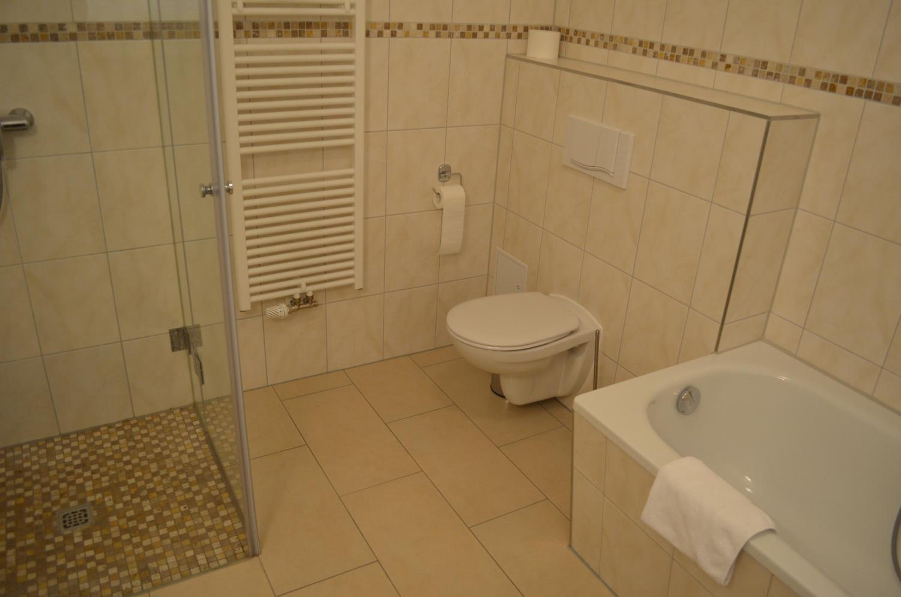 Two-Bedroom Family Suite with Terrace photo 2