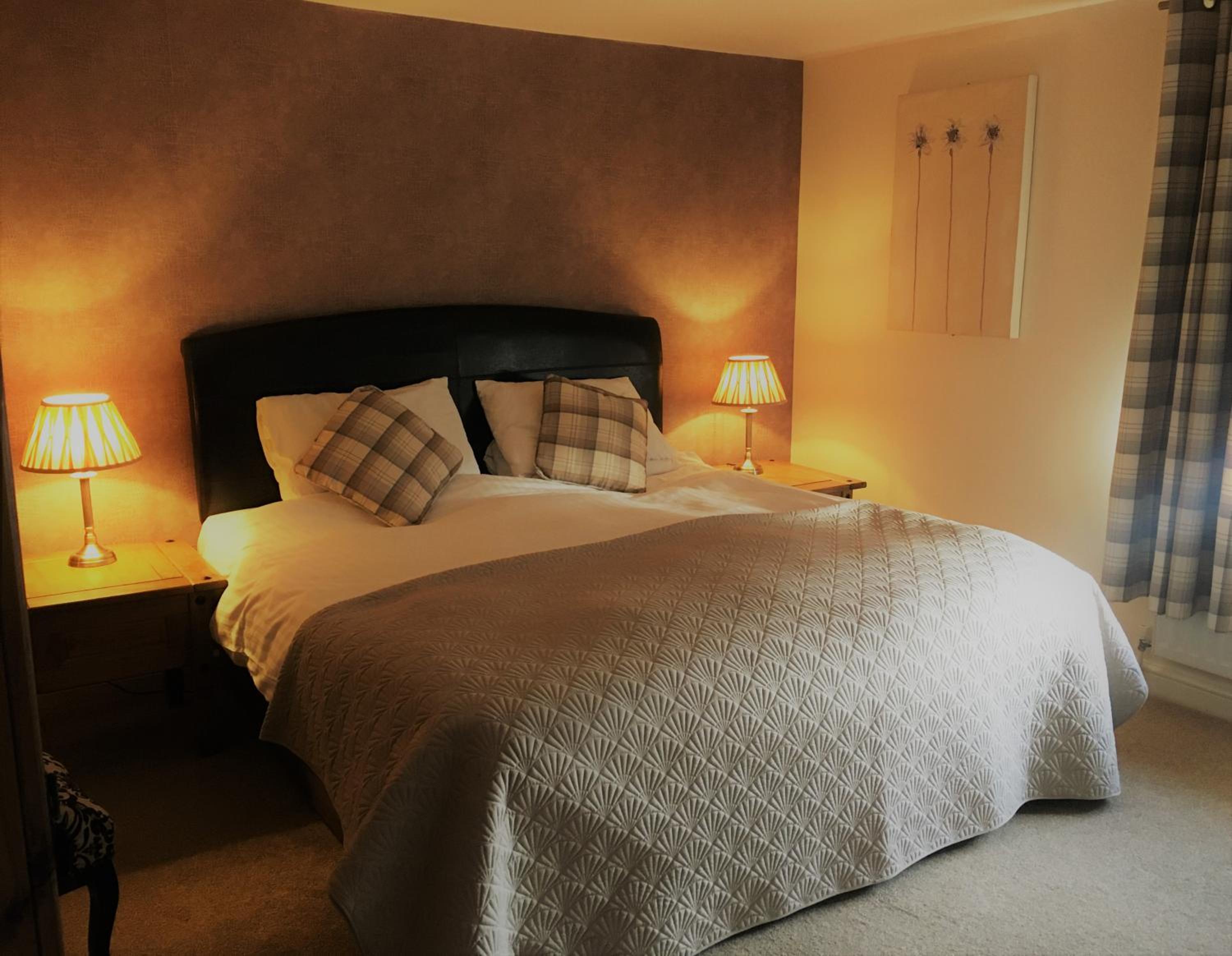 Standard King Room photo 1