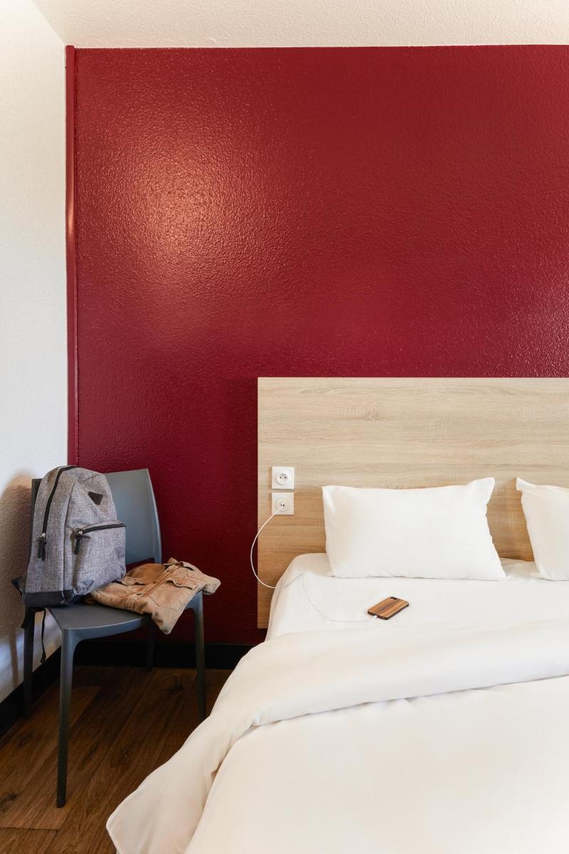 Tandem Room (2 Adults) - Photo 1