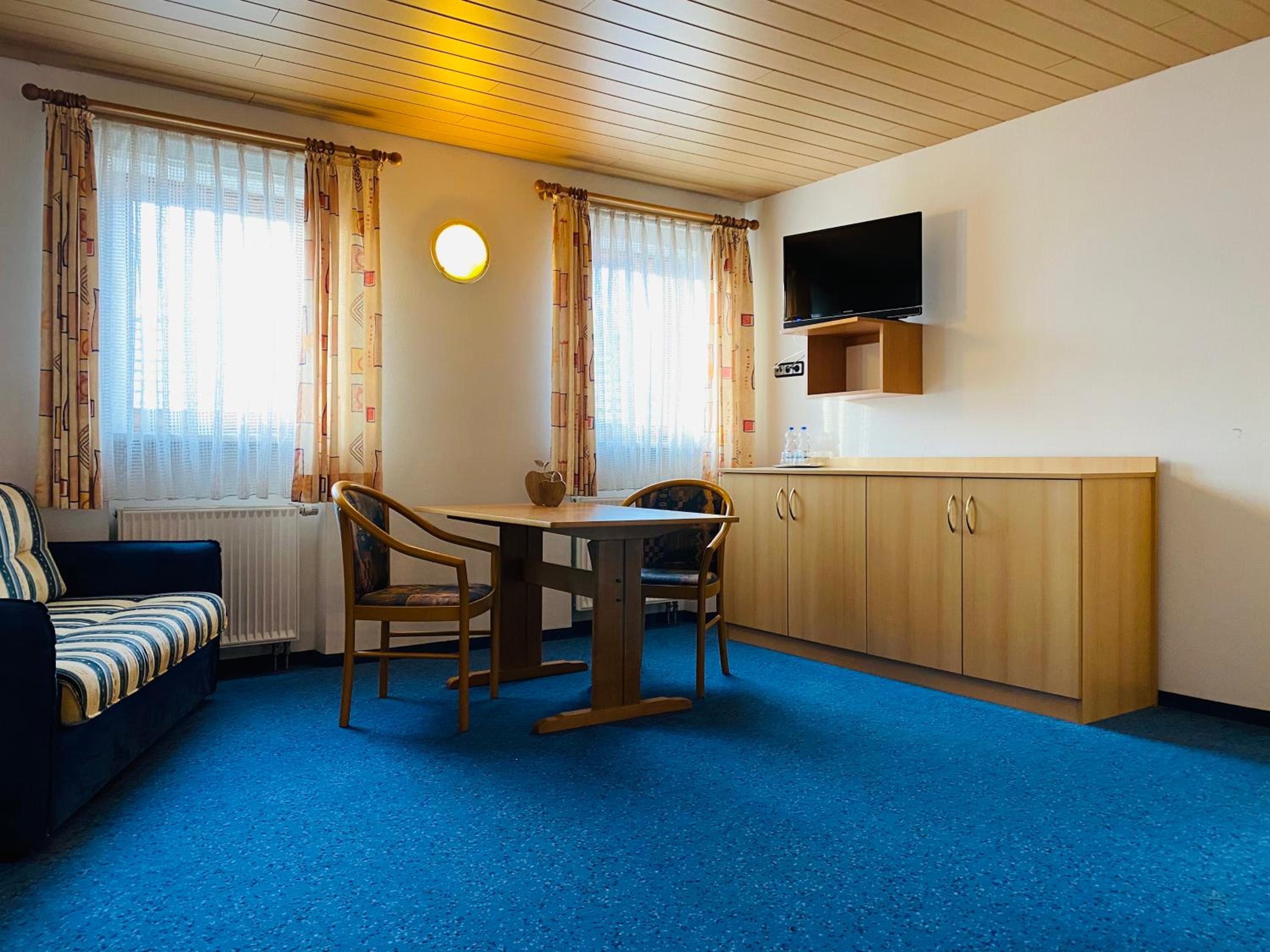 Classic Triple Room photo 2