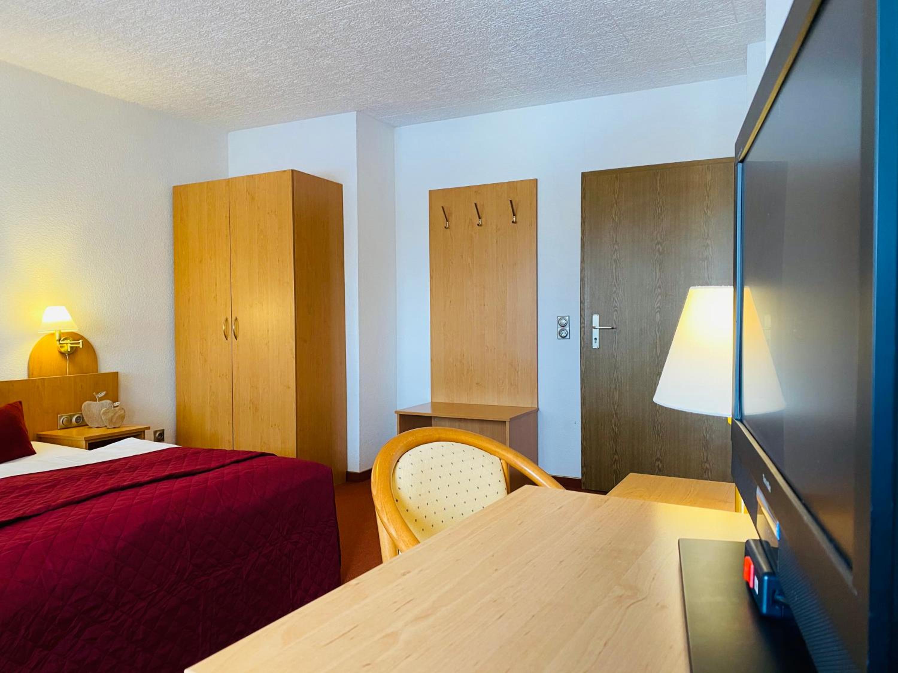 Double Room photo 3