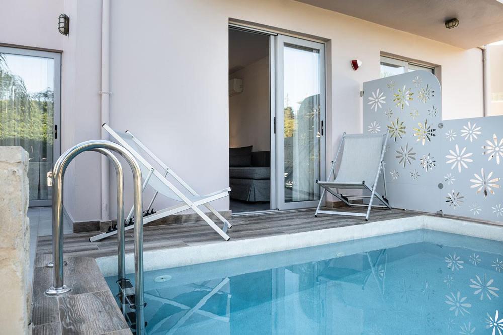 Maisonette with Private Pool photo 2