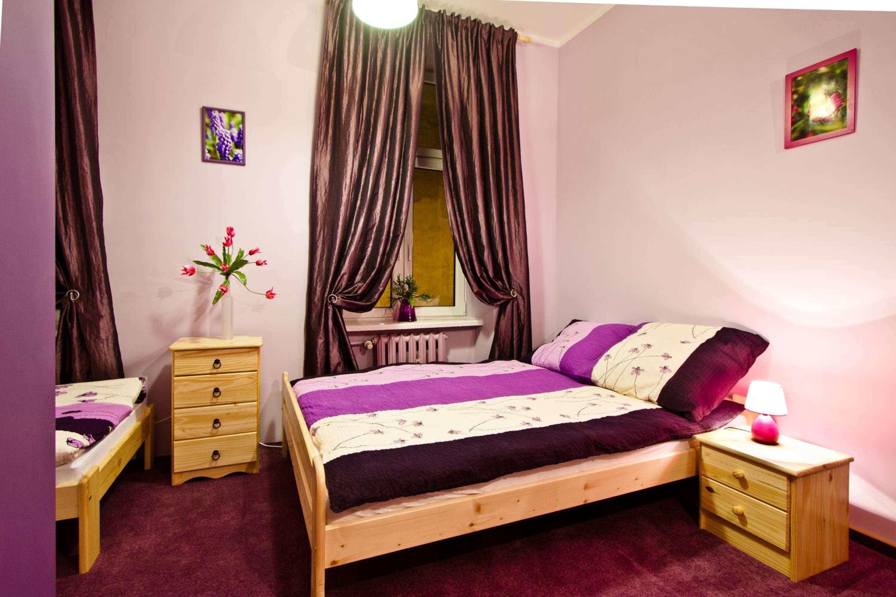 Single Room with Bathroom photo 1