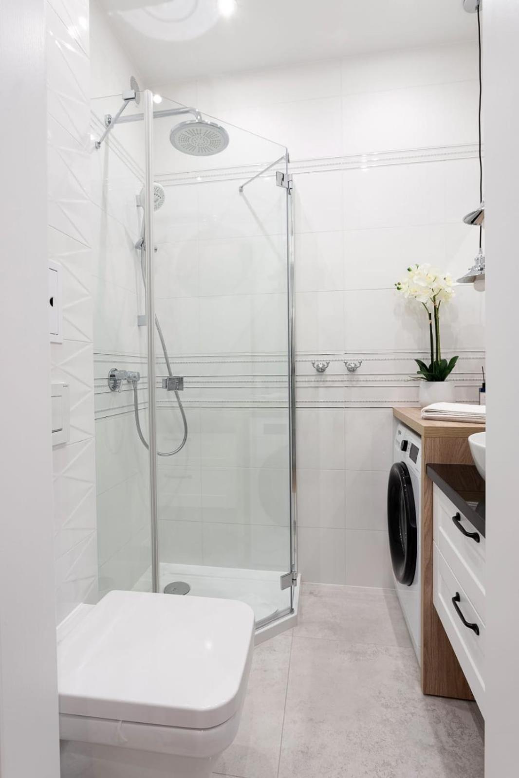 Two-Bedroom Apartment - Photo 11