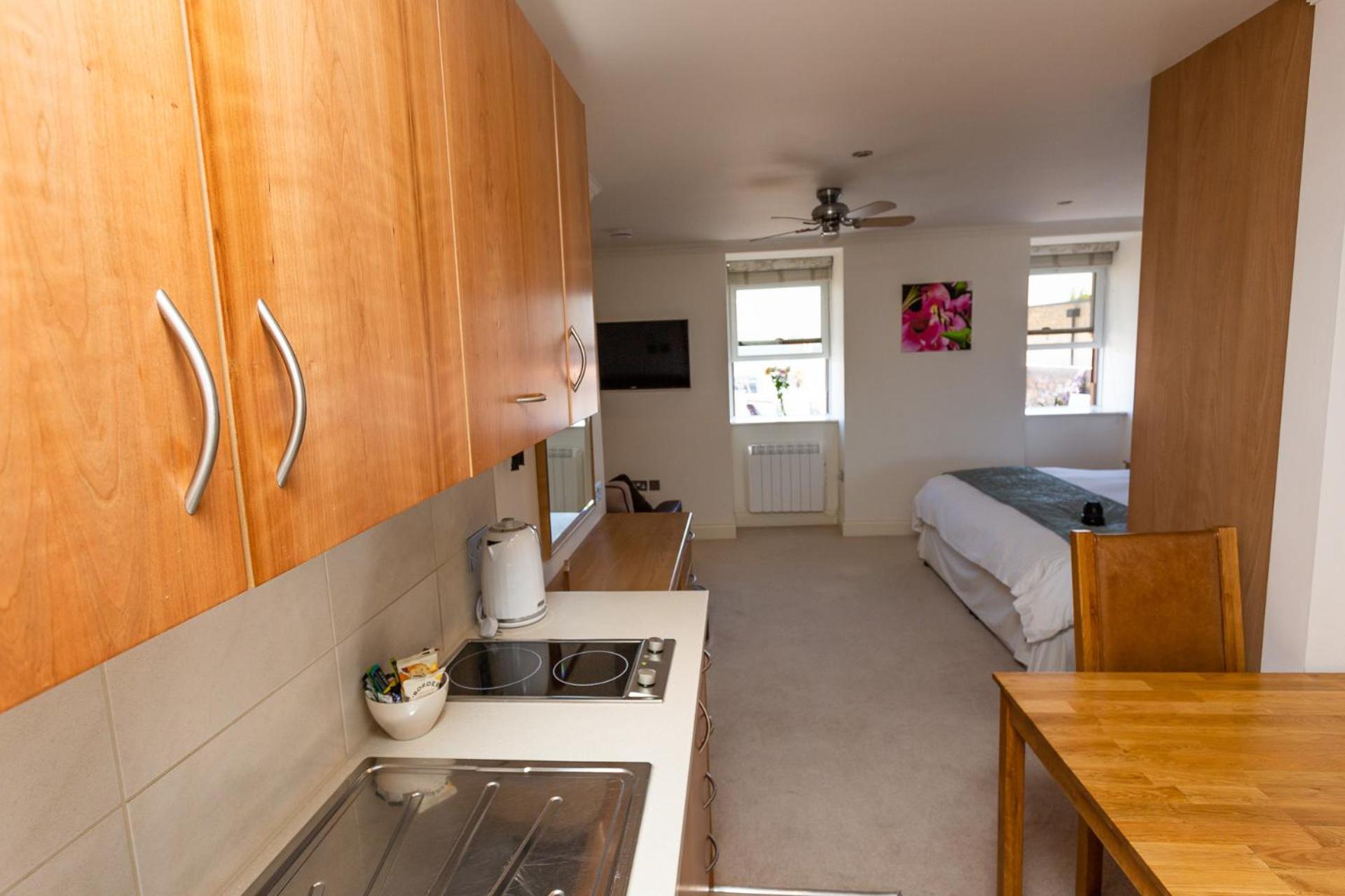 Studio with Sea View - Photo 10