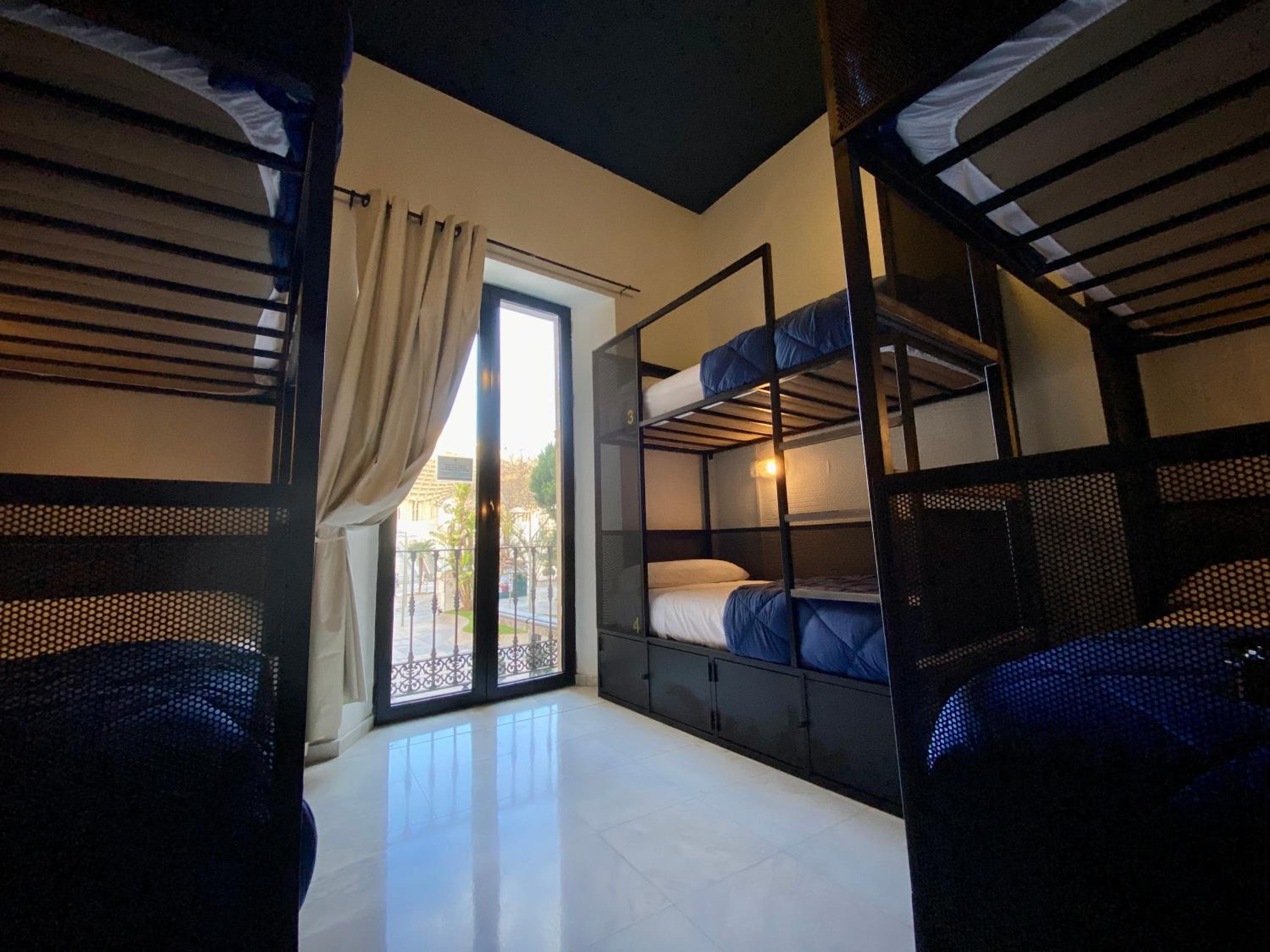 Habitación familiar con baño