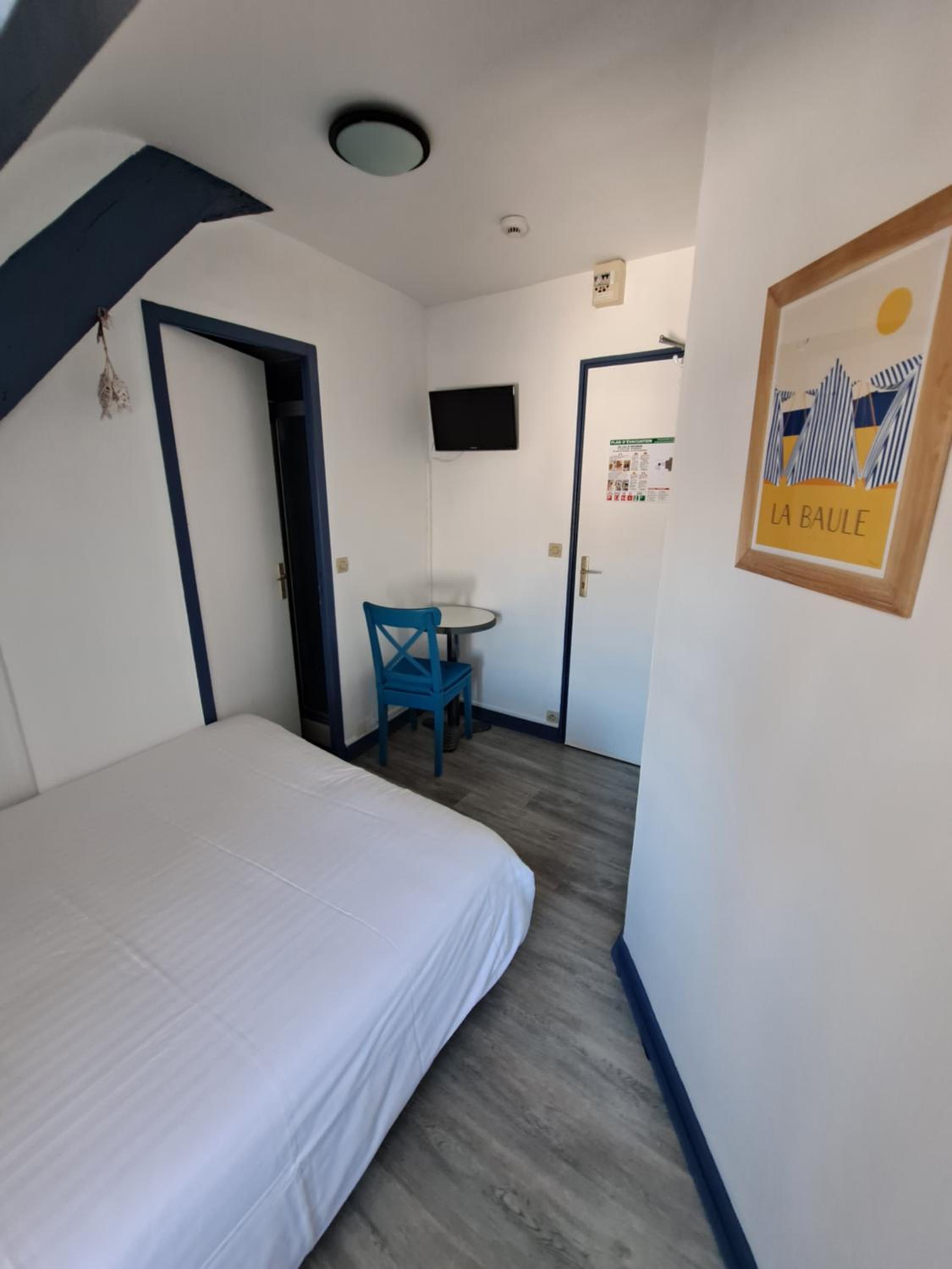 Room 10