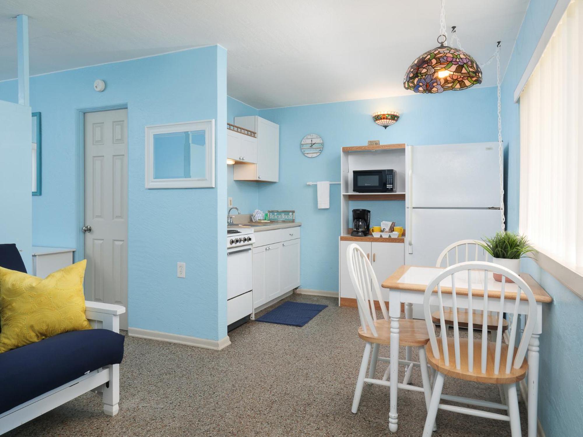 One-Bedroom Suite - Non-Smoking - Photo 18