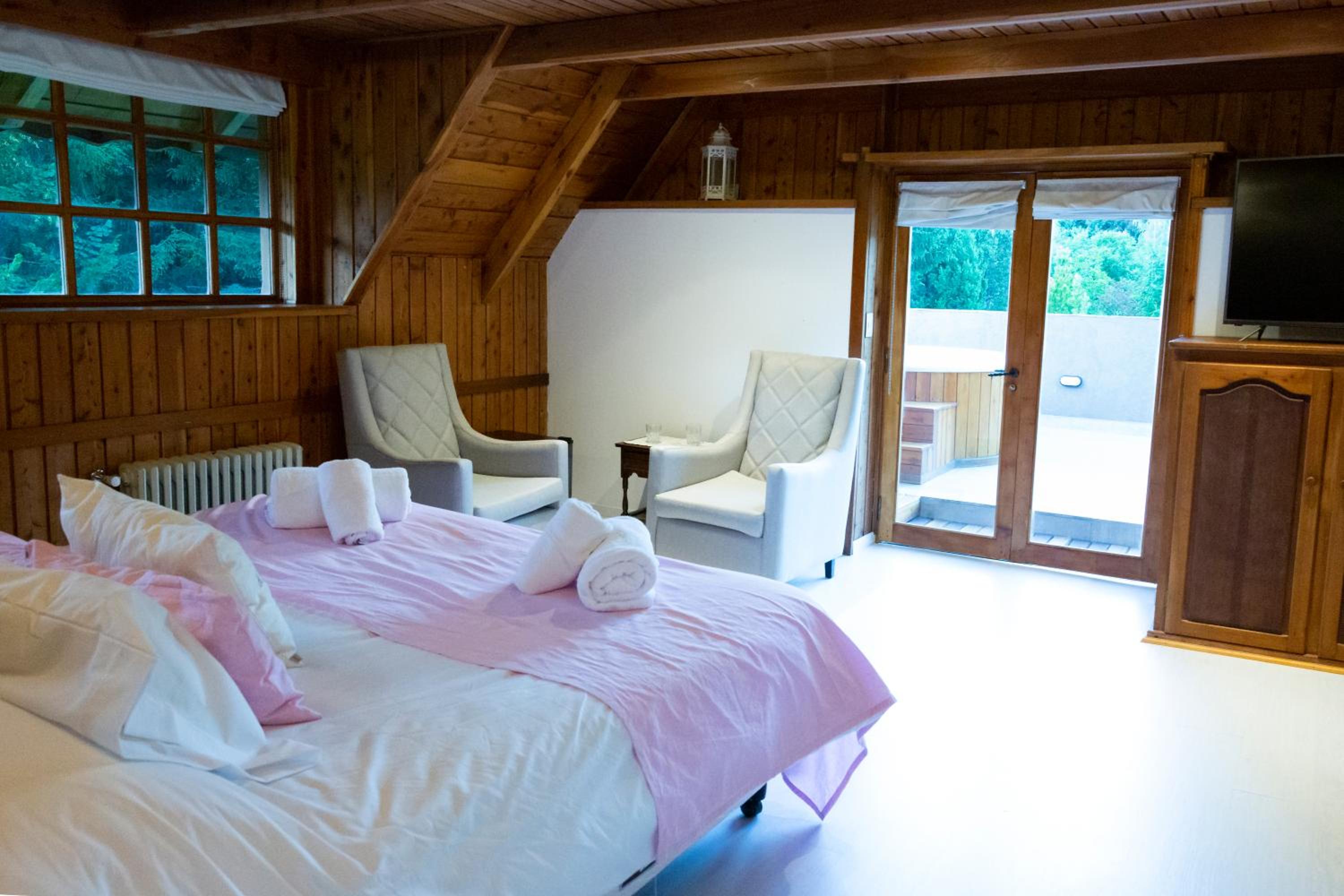 King Room with Spa Bath photo 3