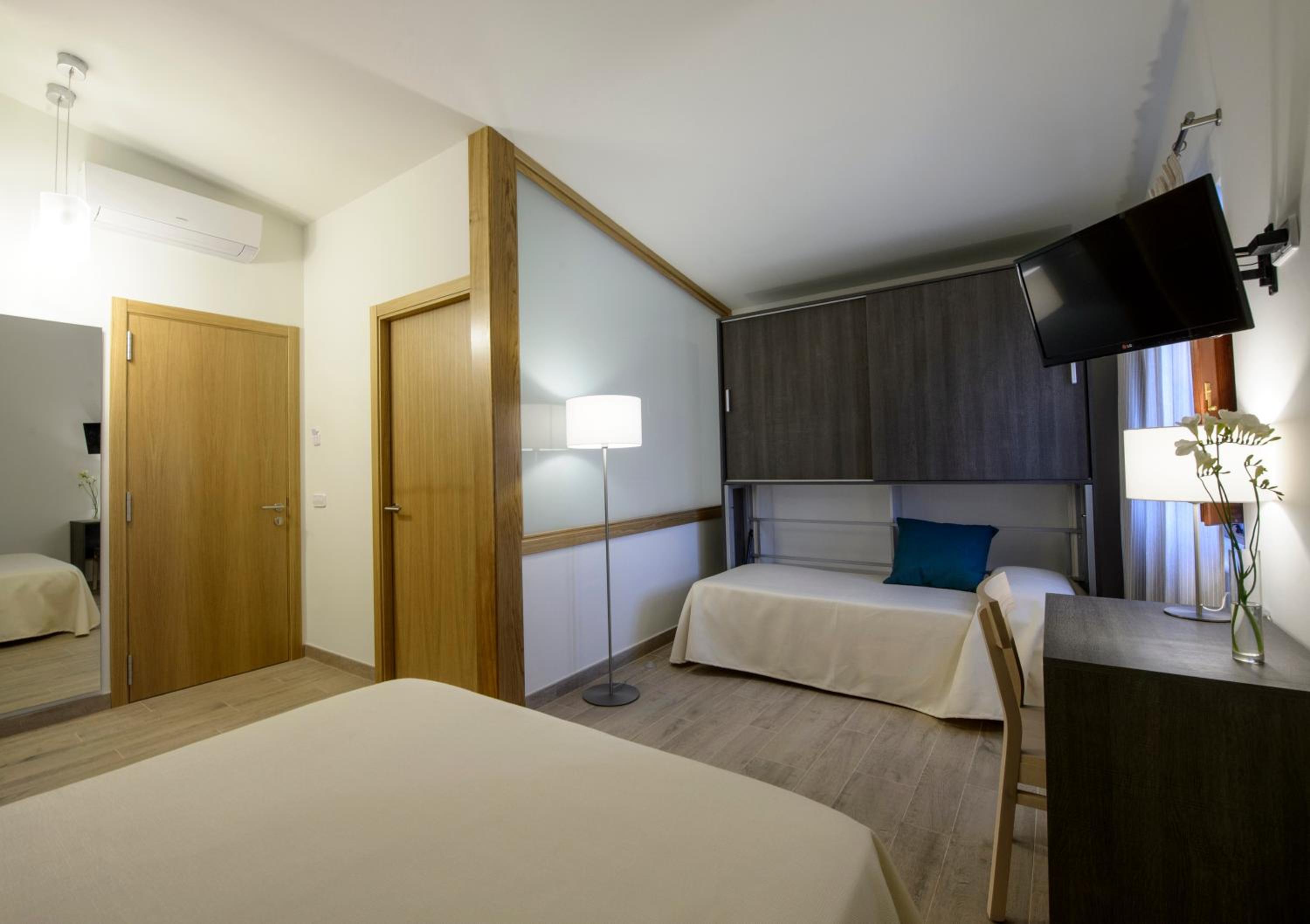 Habitación Triple - En La Masía