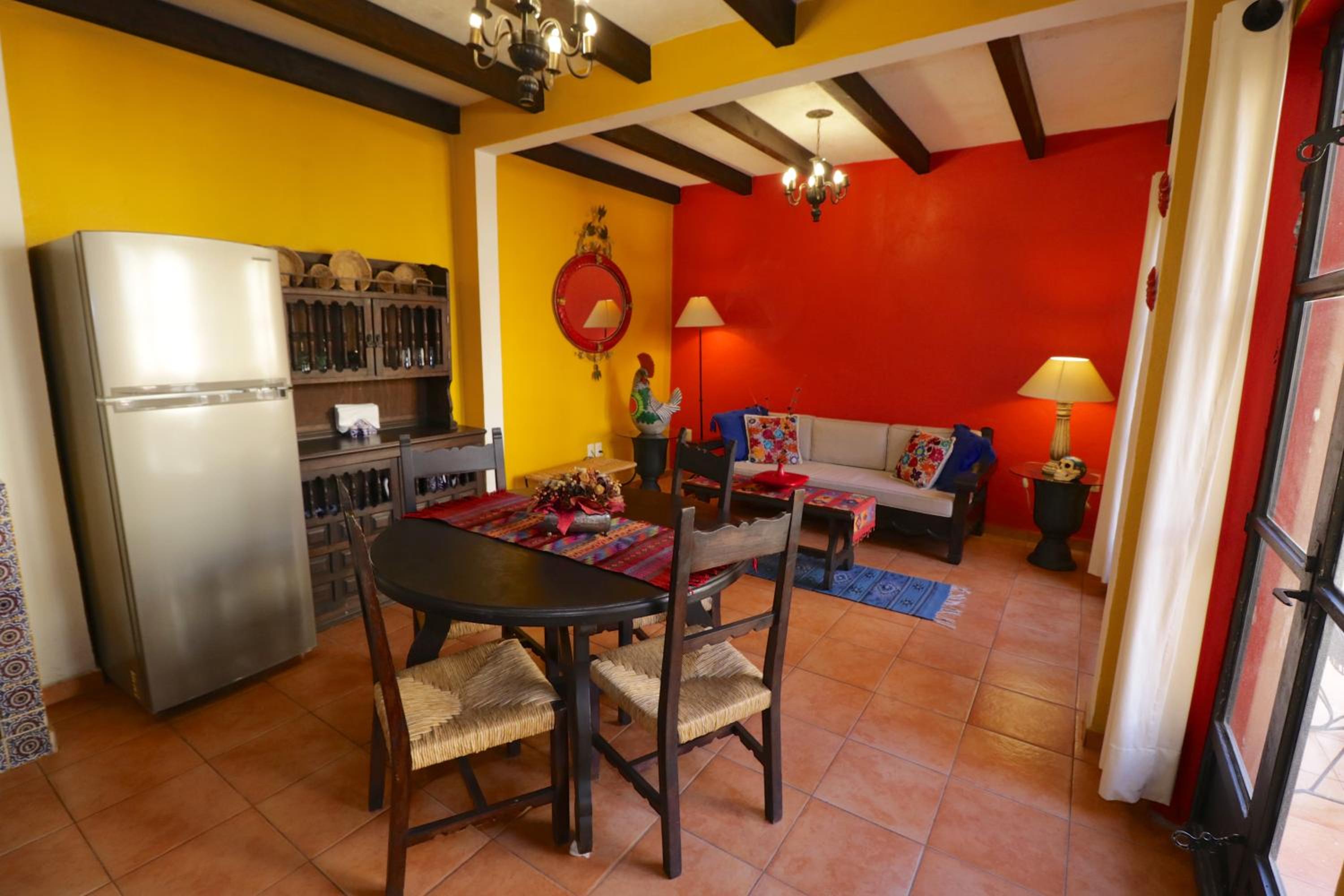 Double Room with Two Double Beds - Photo 10
