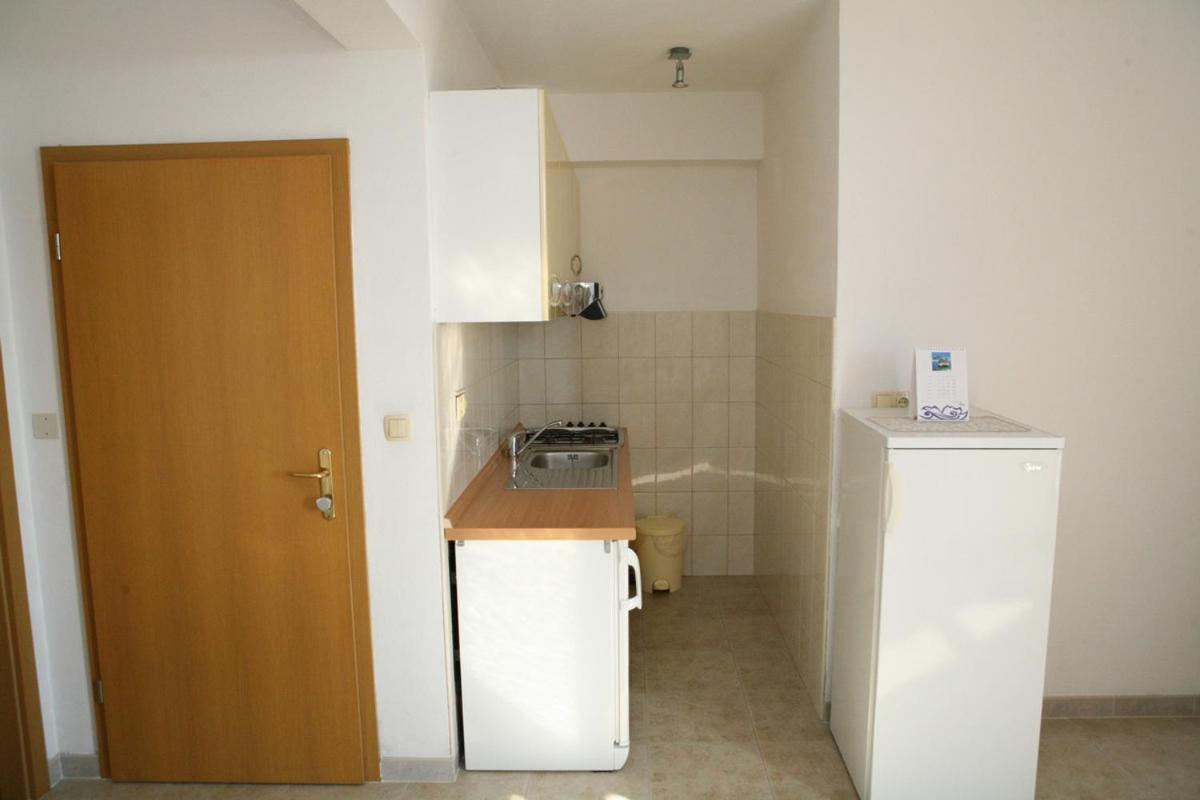Two-Bedroom Apartment photo 2