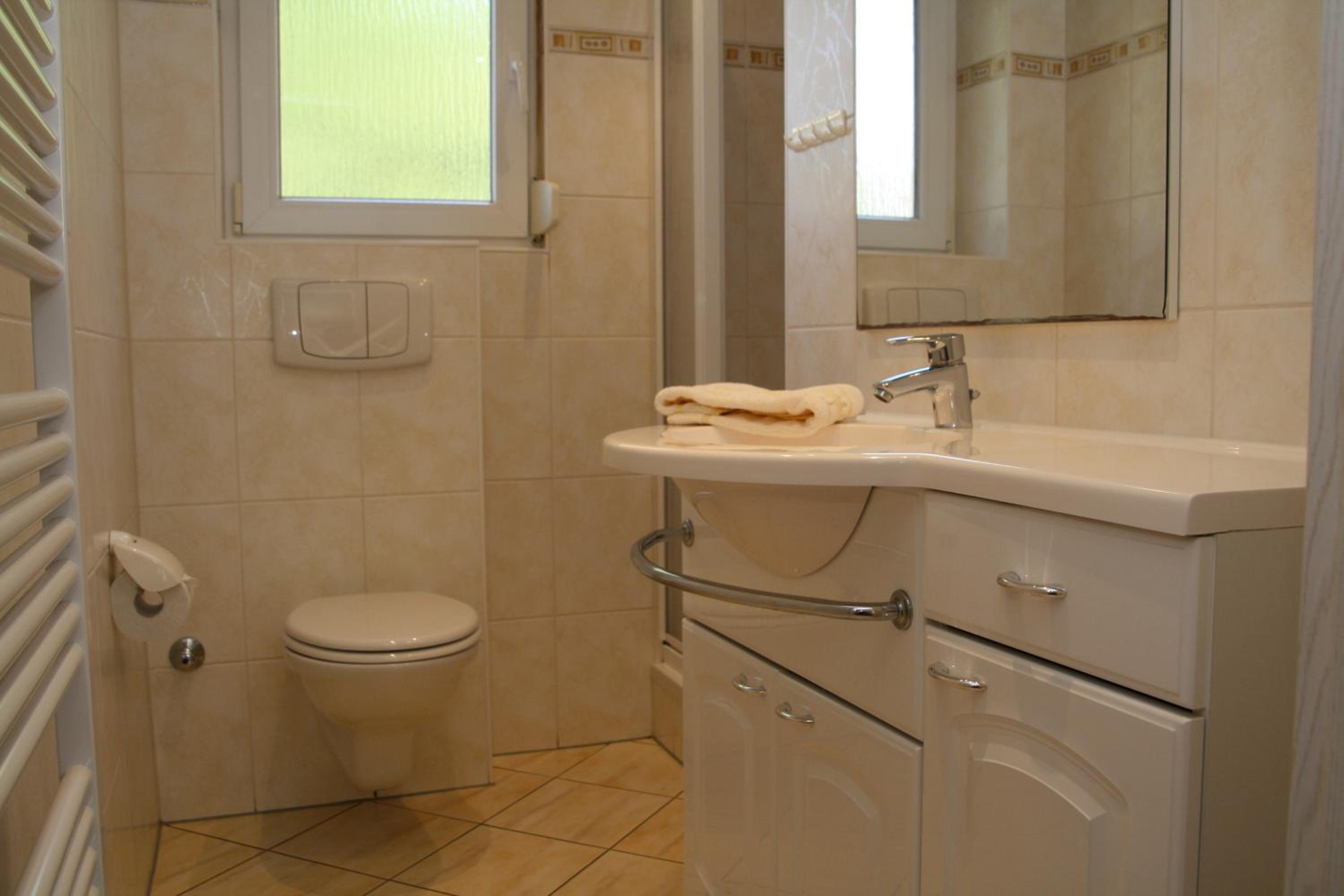 Two-Bedroom House photo 2