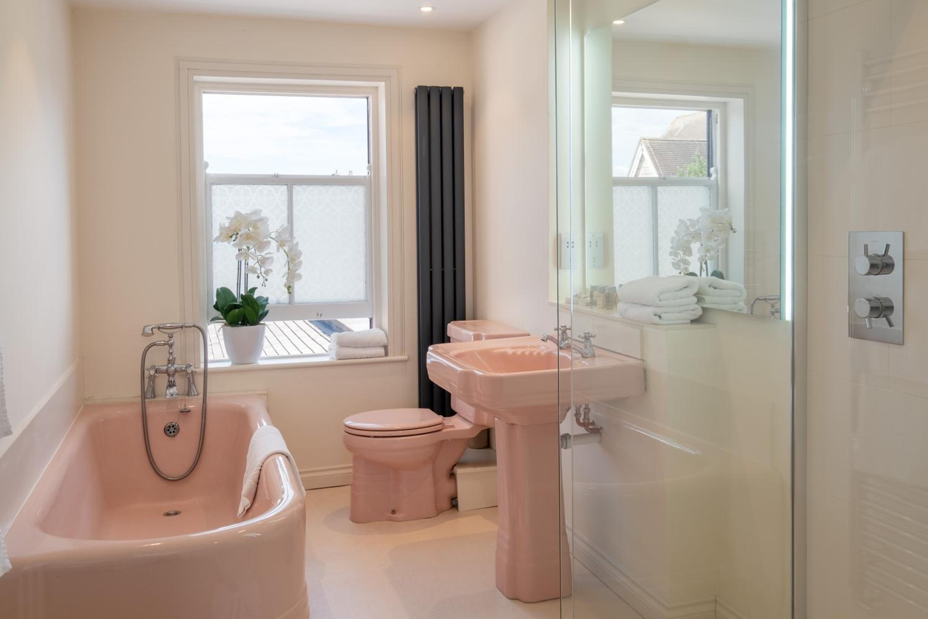 Superior Twin Room photo 3
