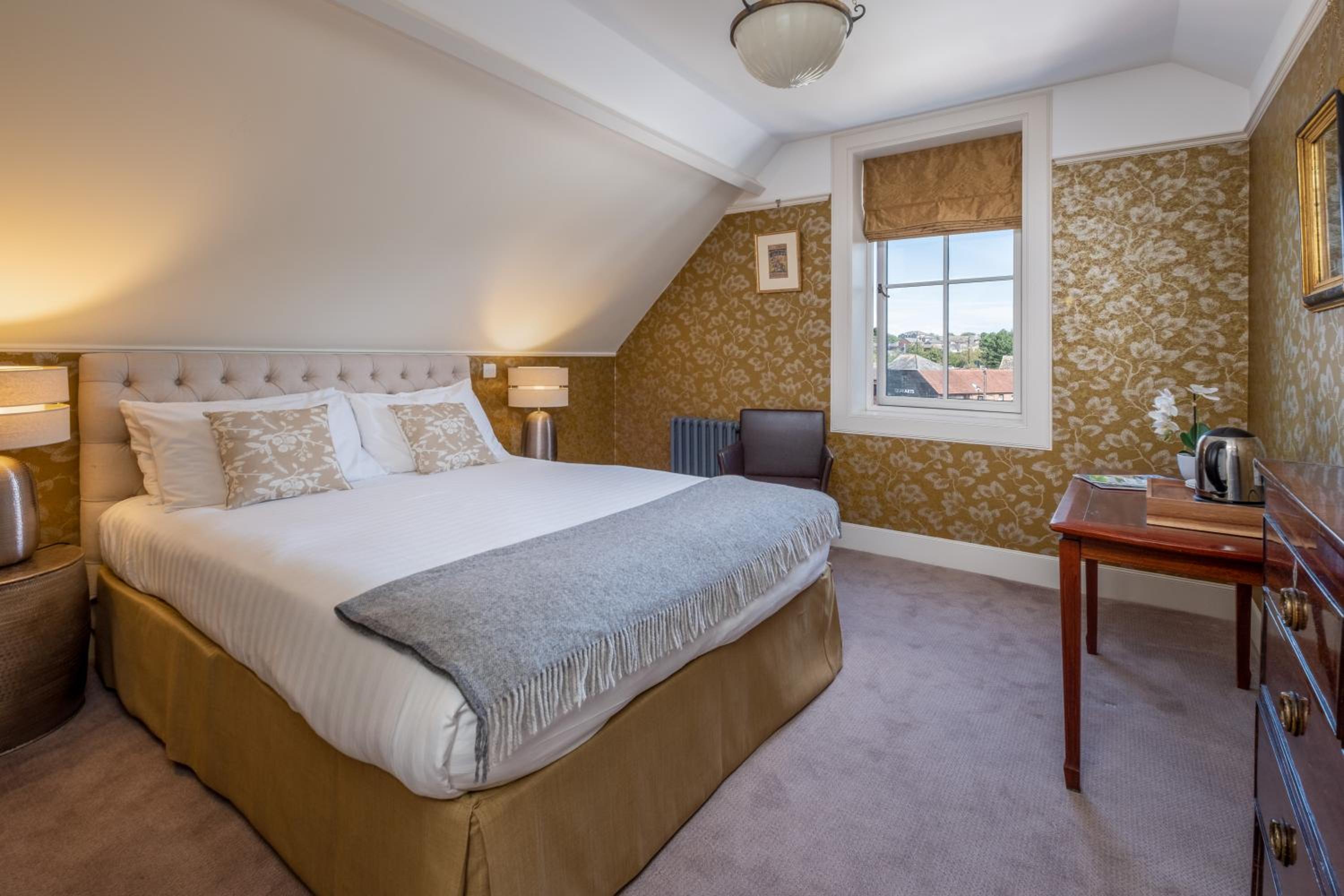 Superior King Room photo 3