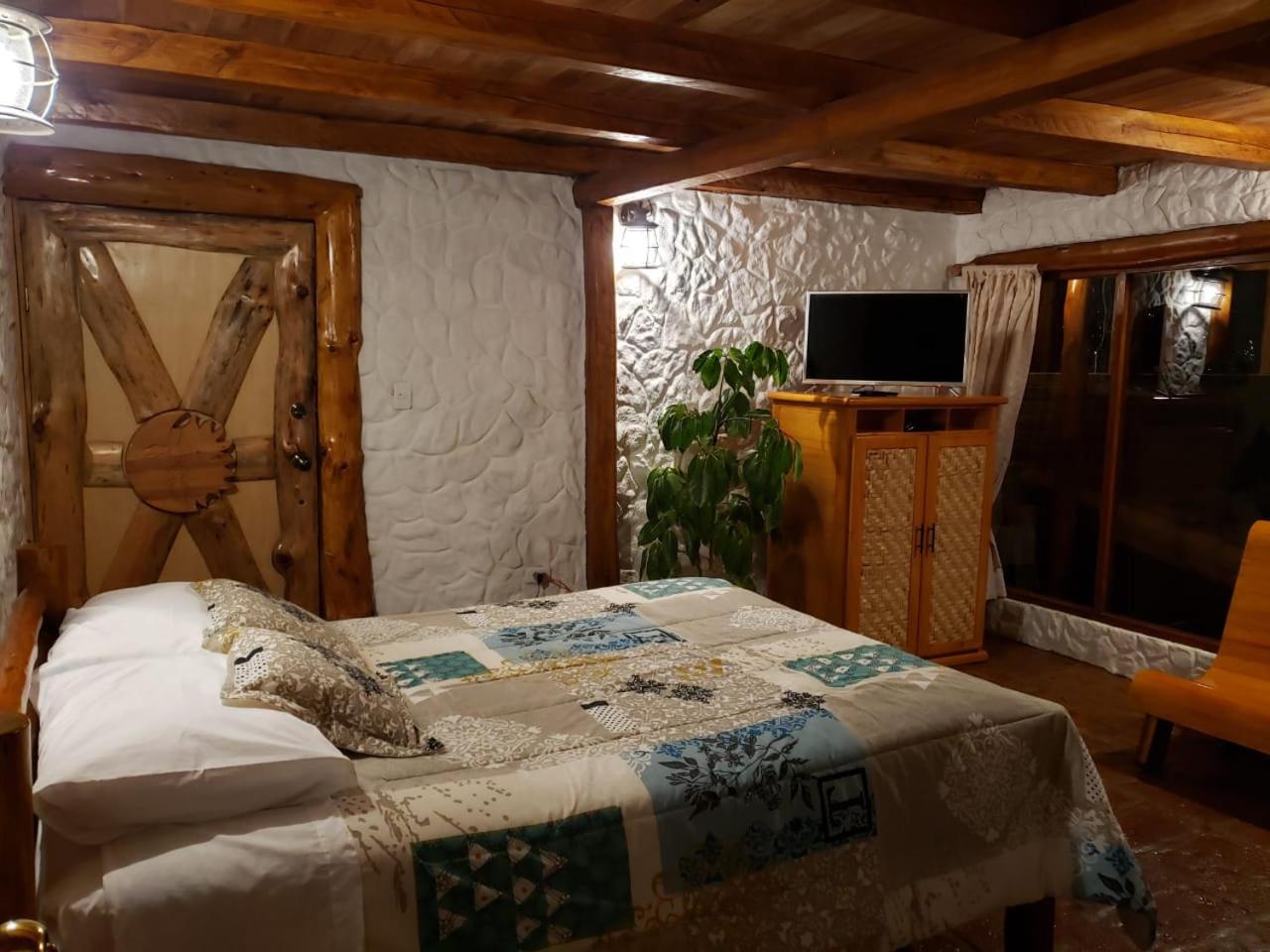 Deluxe Queen Room photo 1