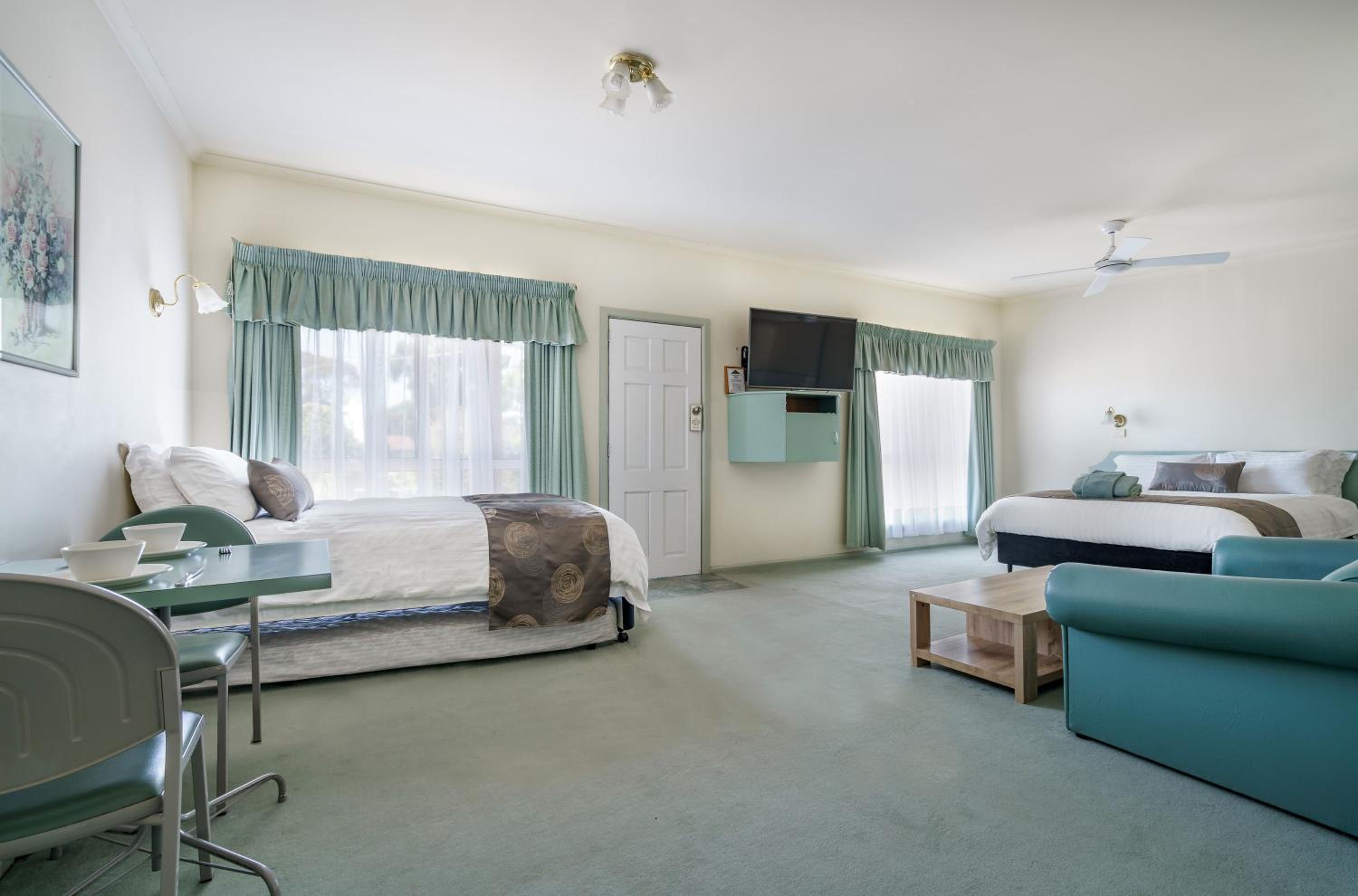 Spa Room photo 3