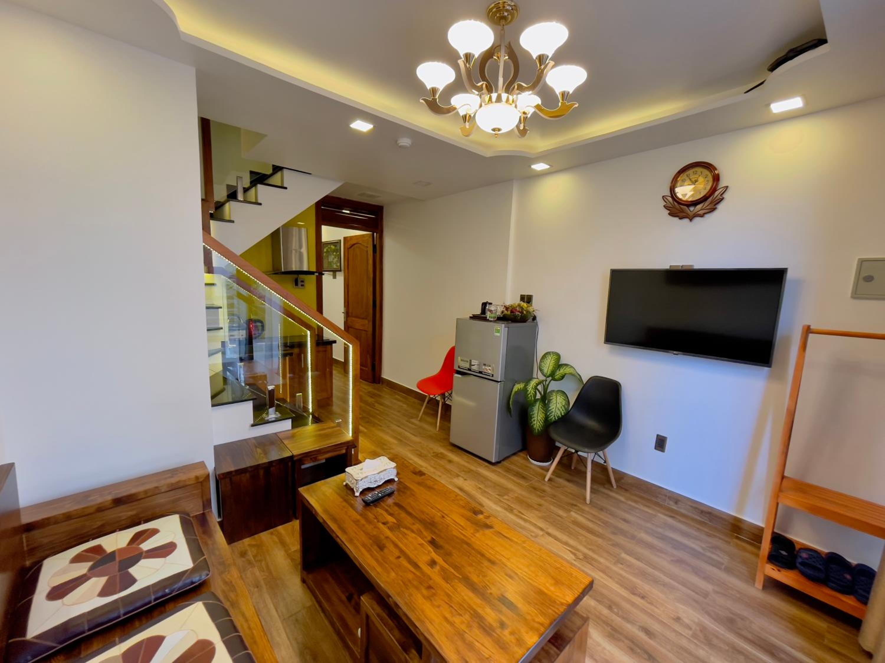 Three-Bedroom Apartment photo 1