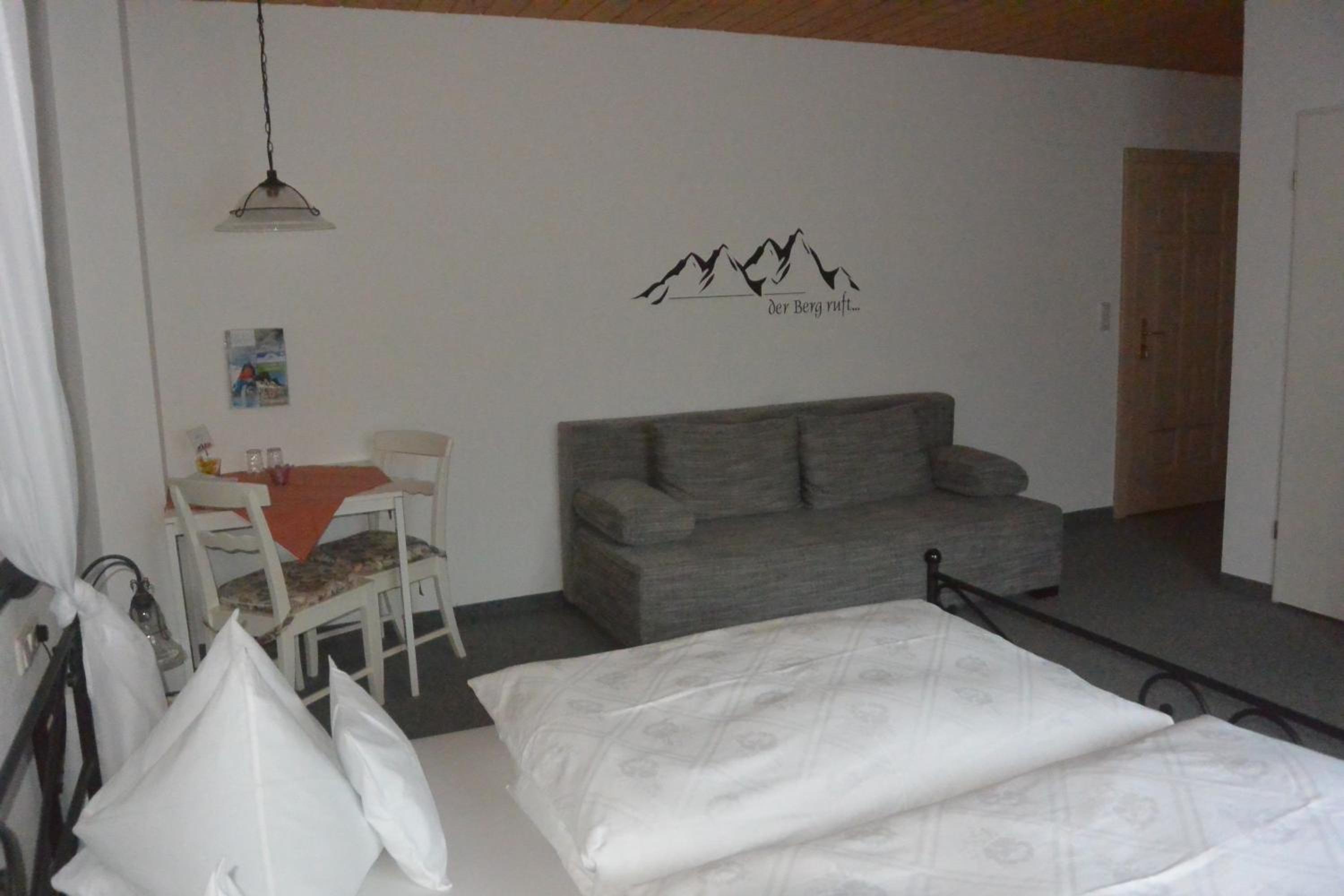 Triple Room with Balcony or Terrace photo 1