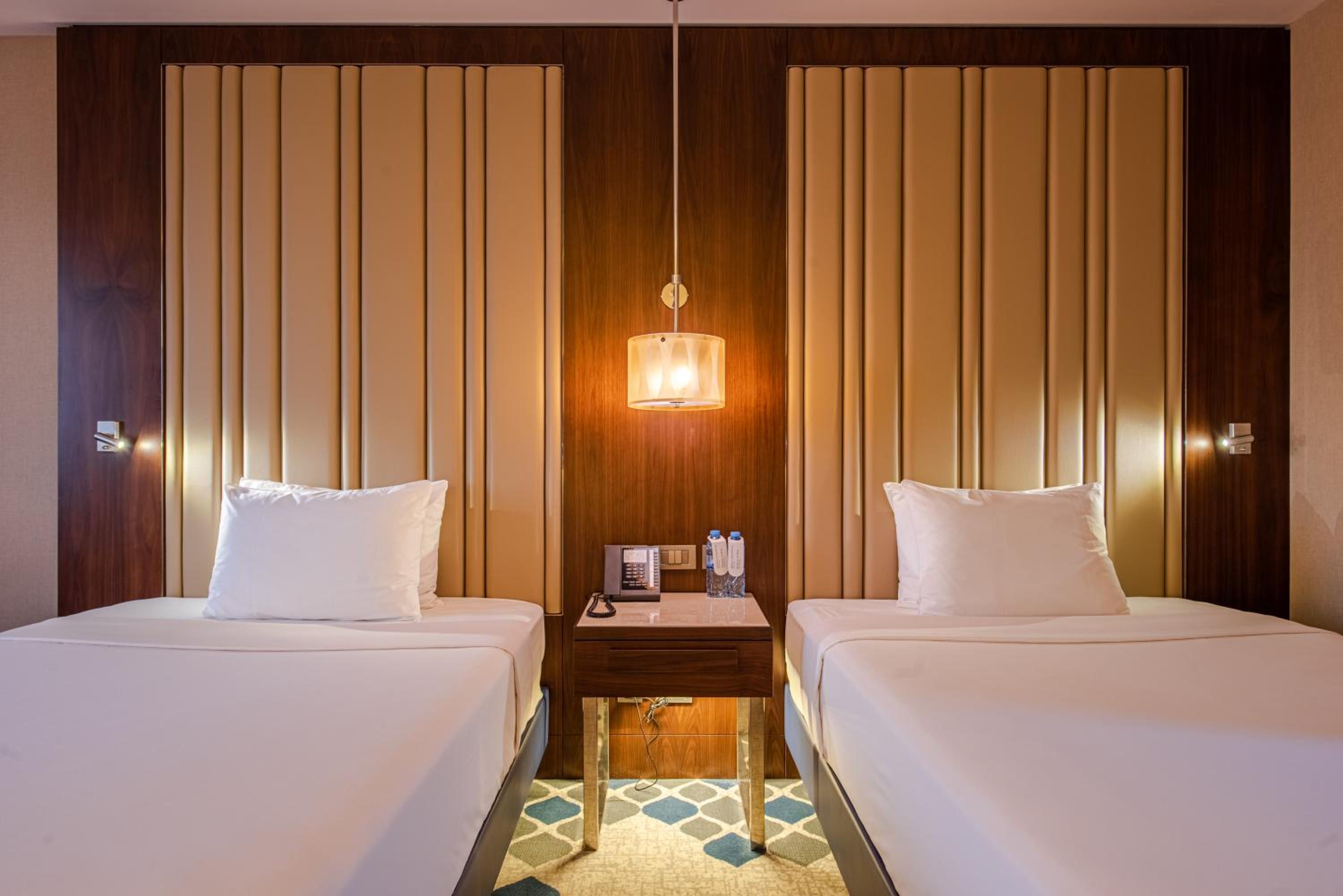 Comfort Twin Room - Photo 3
