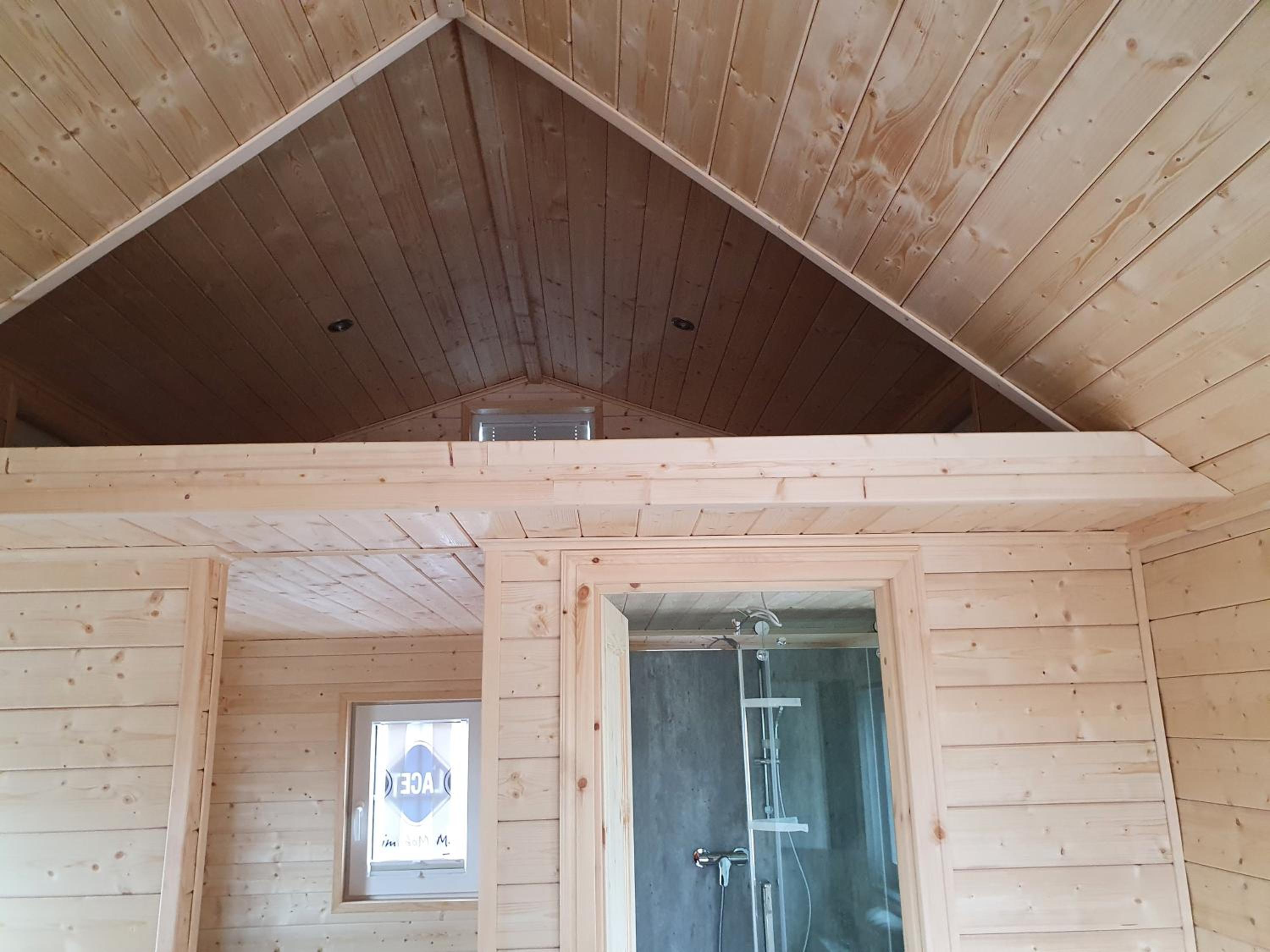 Mobile Home photo 1