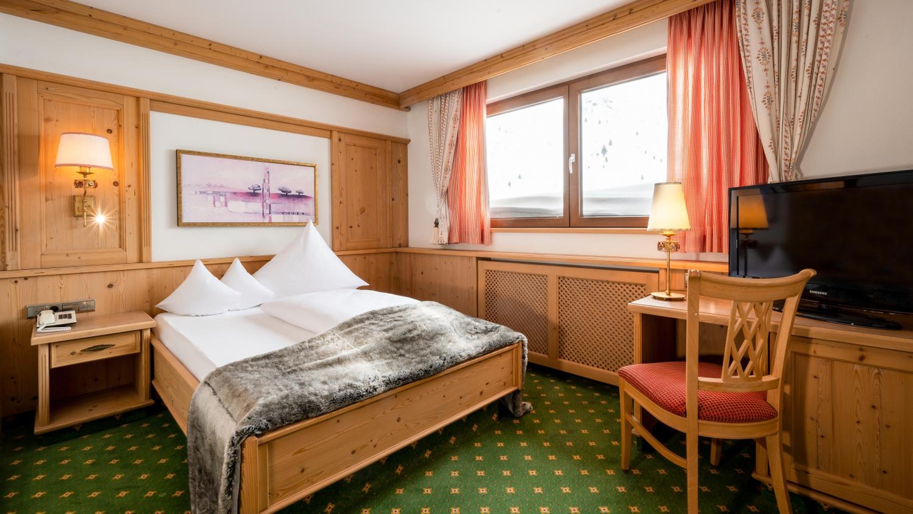 Single Room photo 2