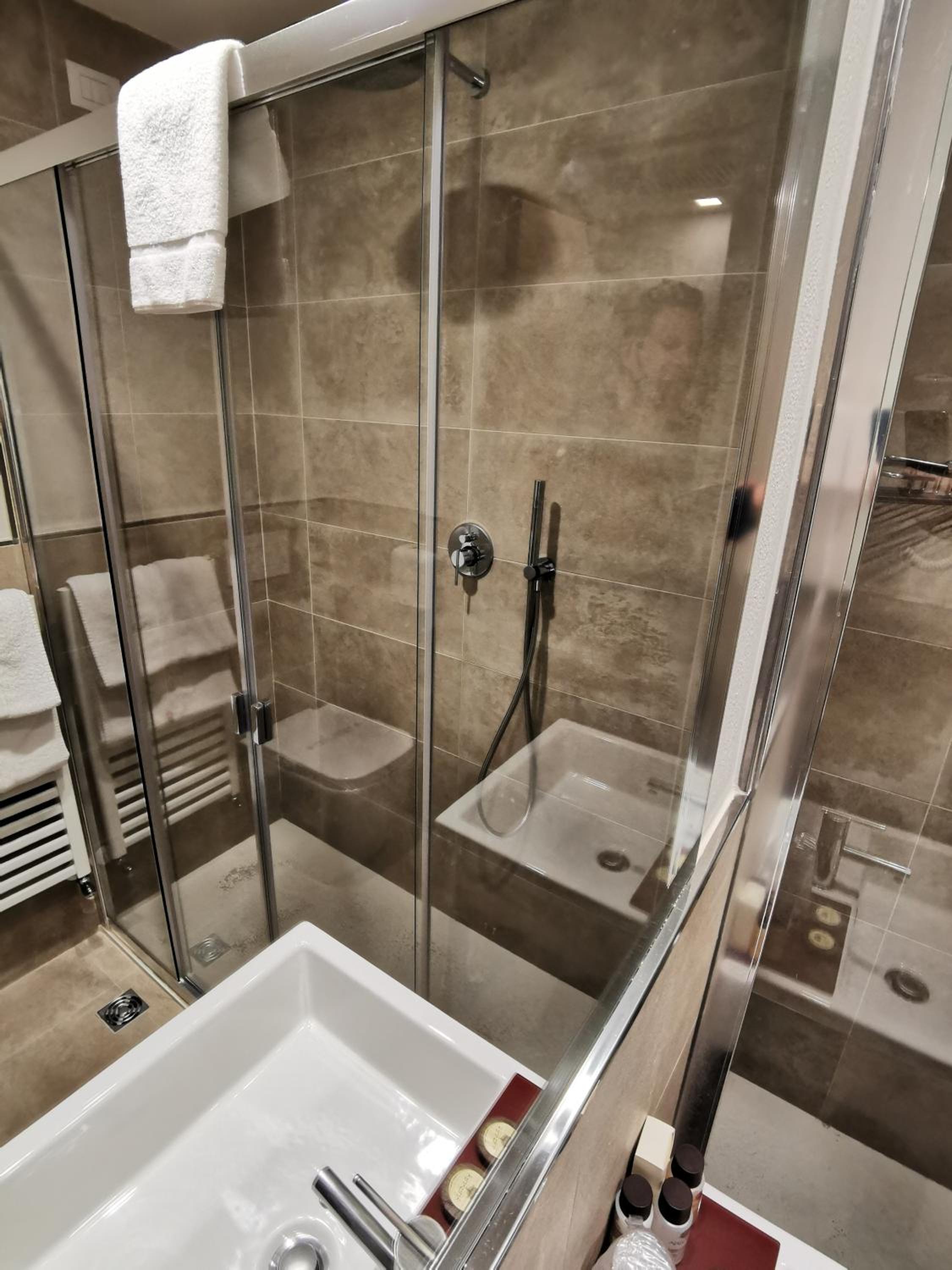 Superior Double Room - Photo 7
