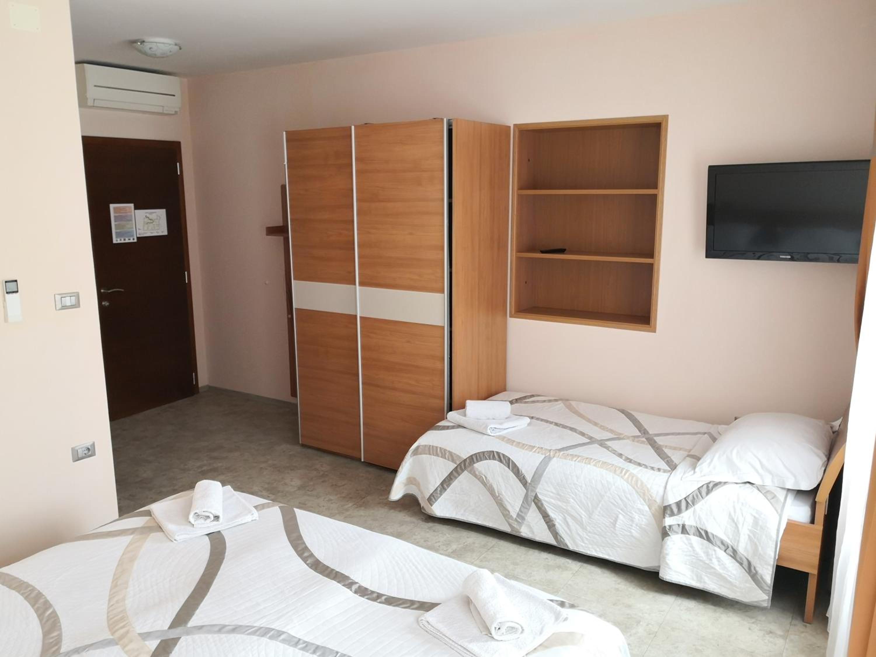 Triple Room photo 3