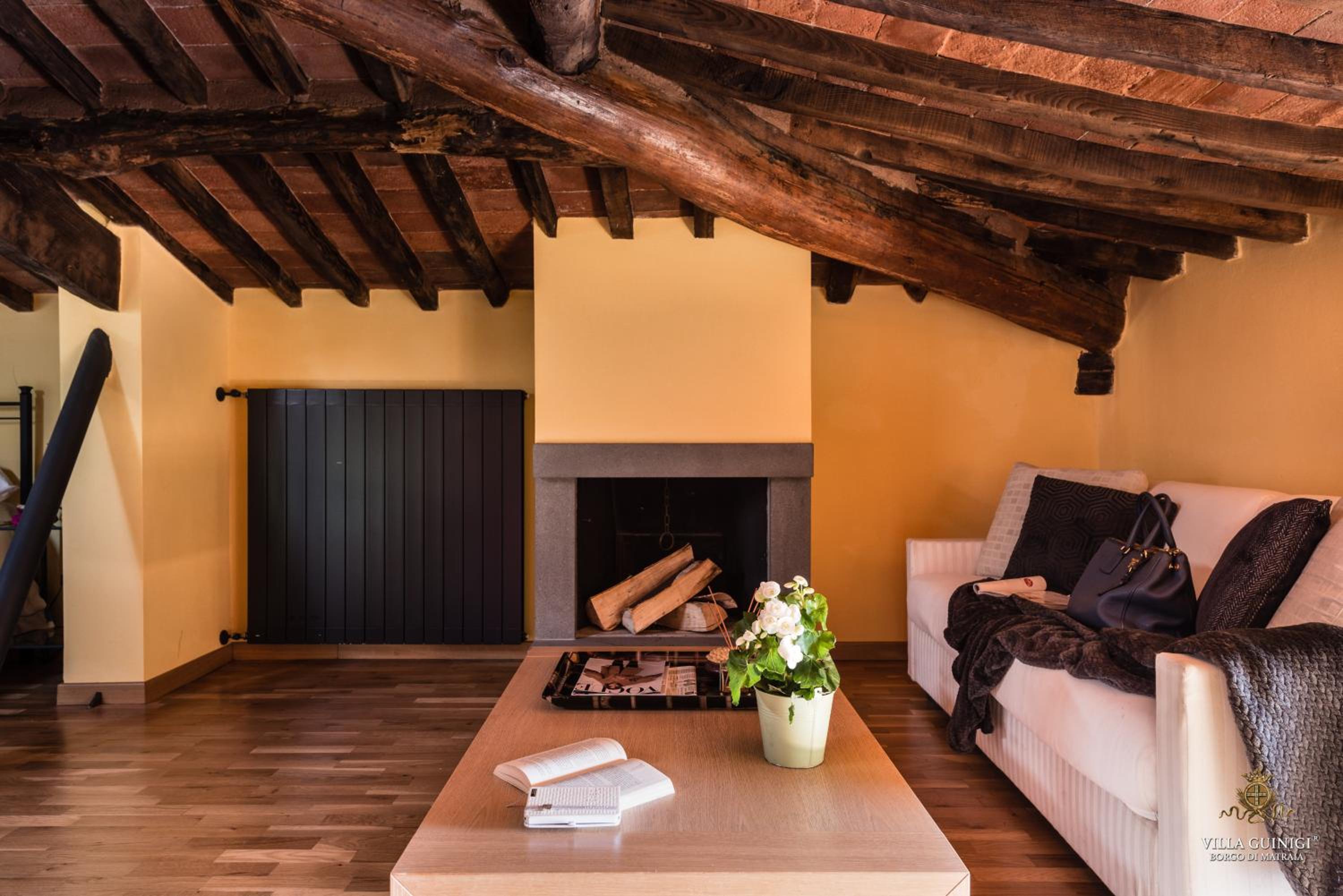 豪华三卧室公寓,带景观和私人花园