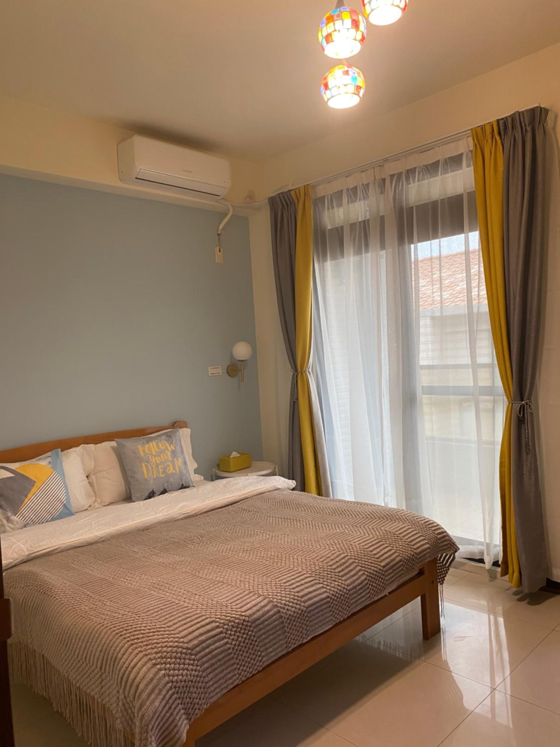 Queen Room with Balcony photo 1