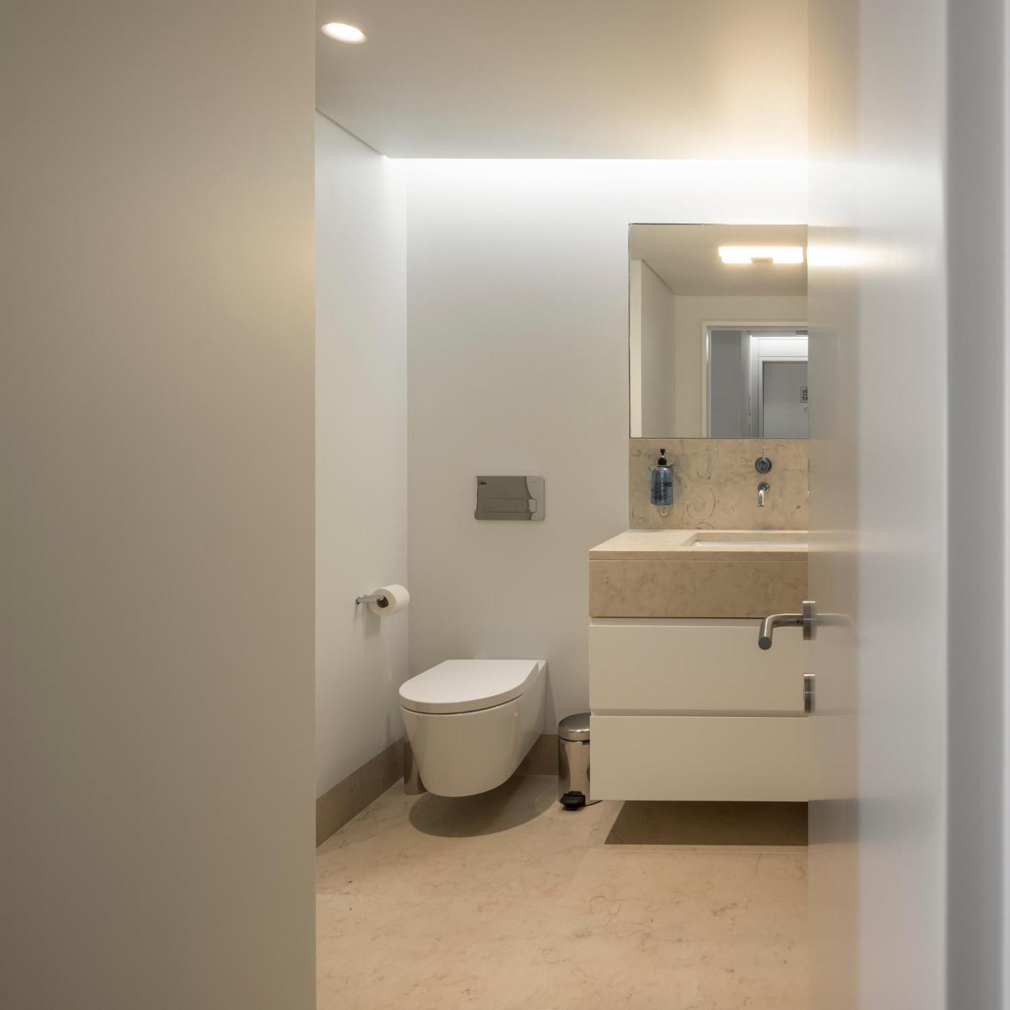 One-Bedroom Apartment - Photo 8