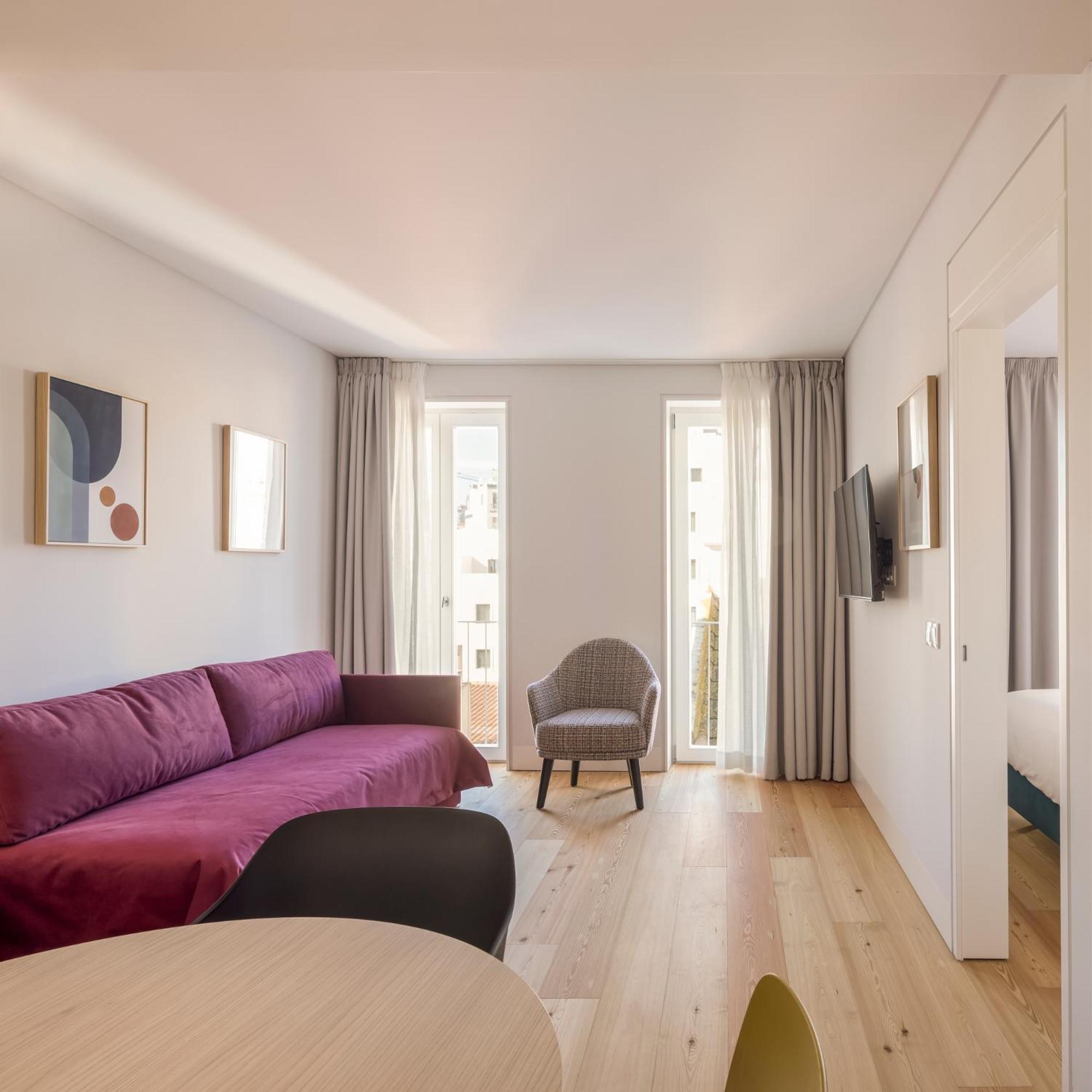 One-Bedroom Apartment - Photo 4