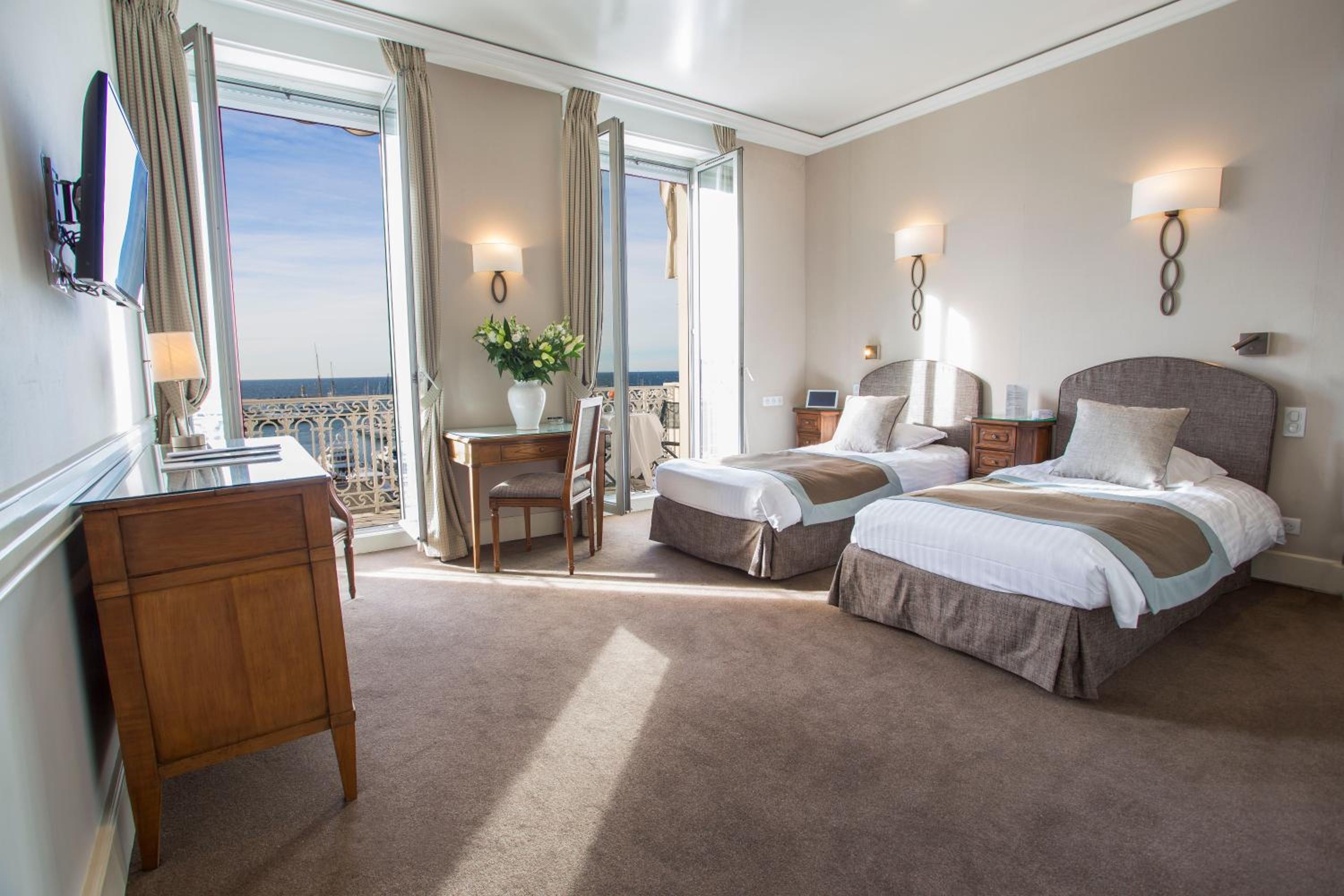 Privilege Double or Twin Room with Sea View