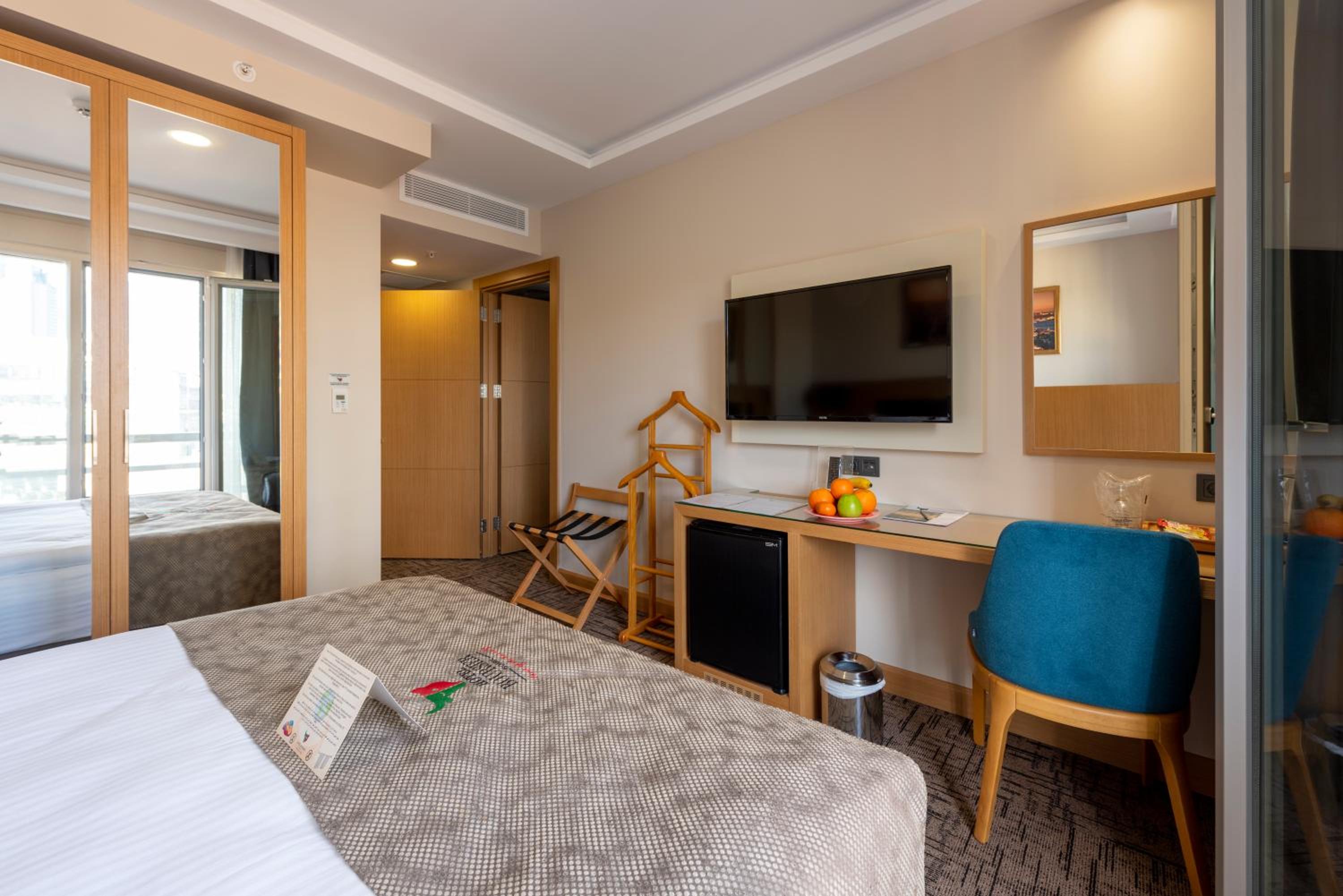 Triple Room with Balcony photo 2