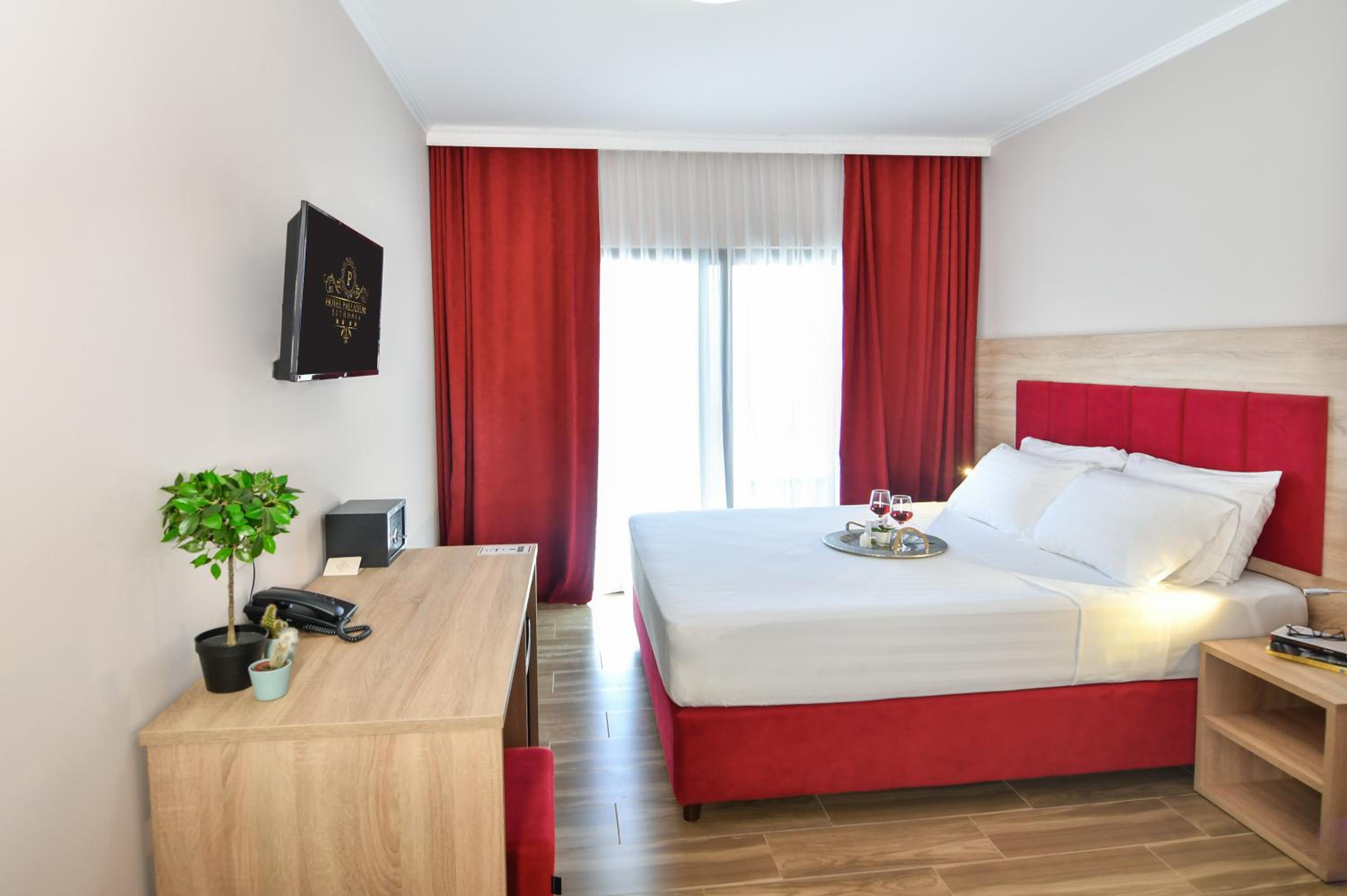 Double Room with Pool View