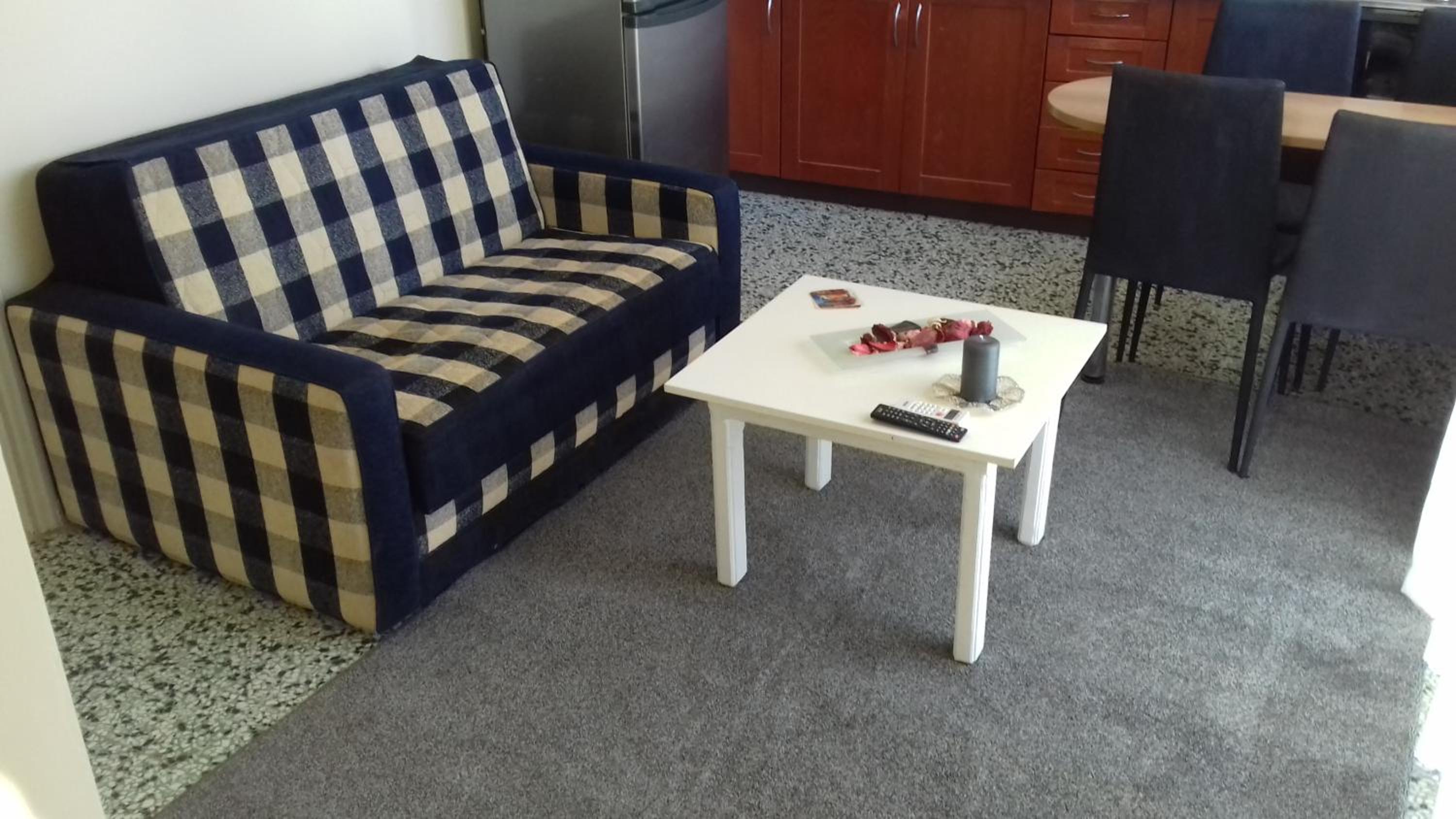 Three-Bedroom Apartment - Photo 15
