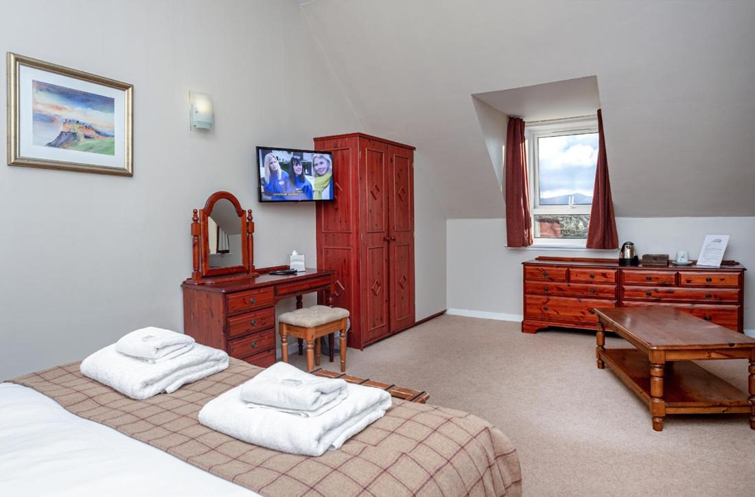 Deluxe Double Room with Sea View - Photo 1