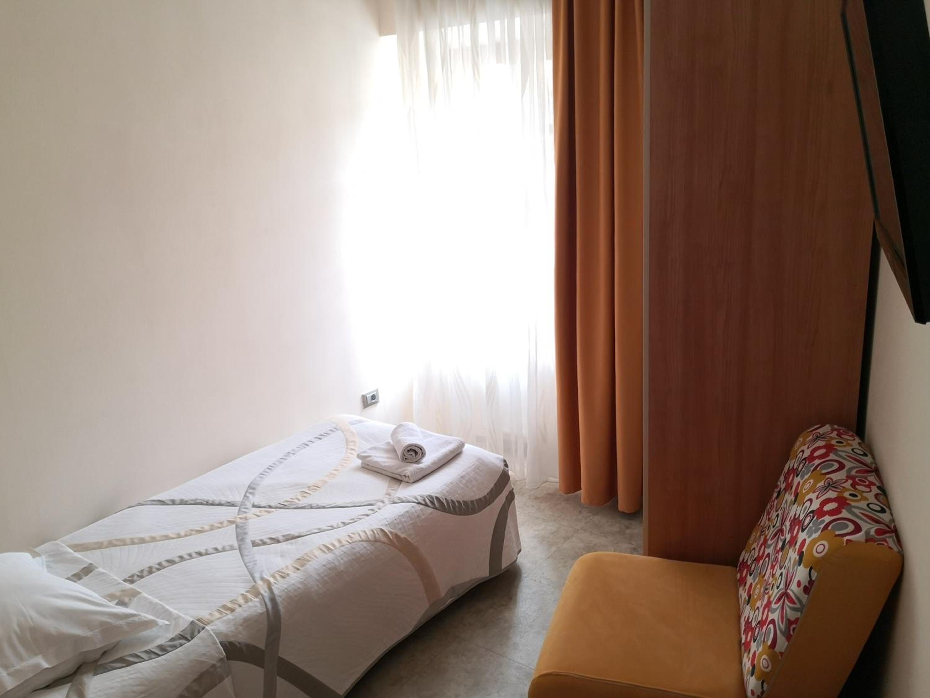 Single Room photo 1