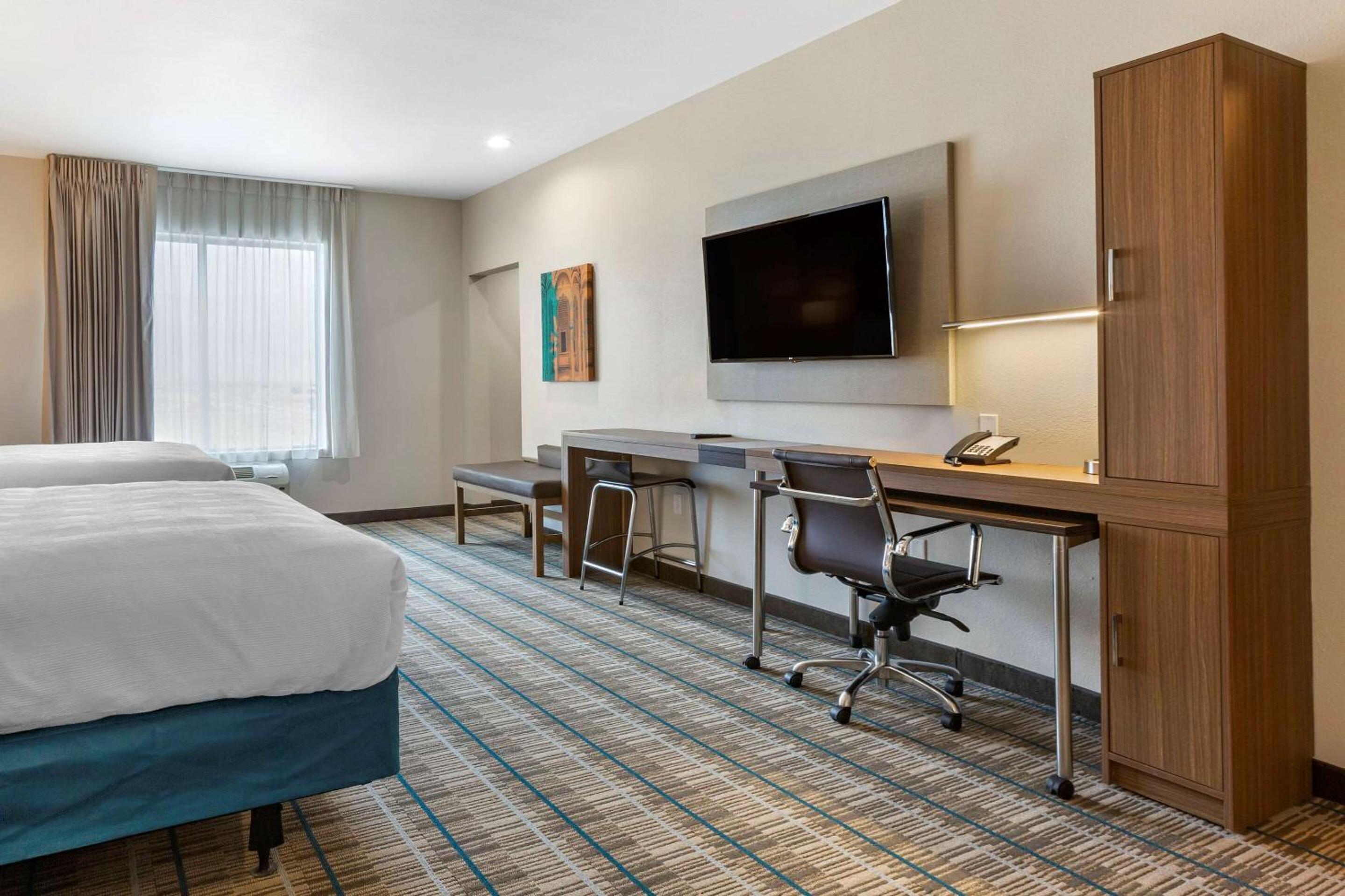 Efficiency Suite with Two Queen Beds - Accessible/Non-Smoking - Photo 1