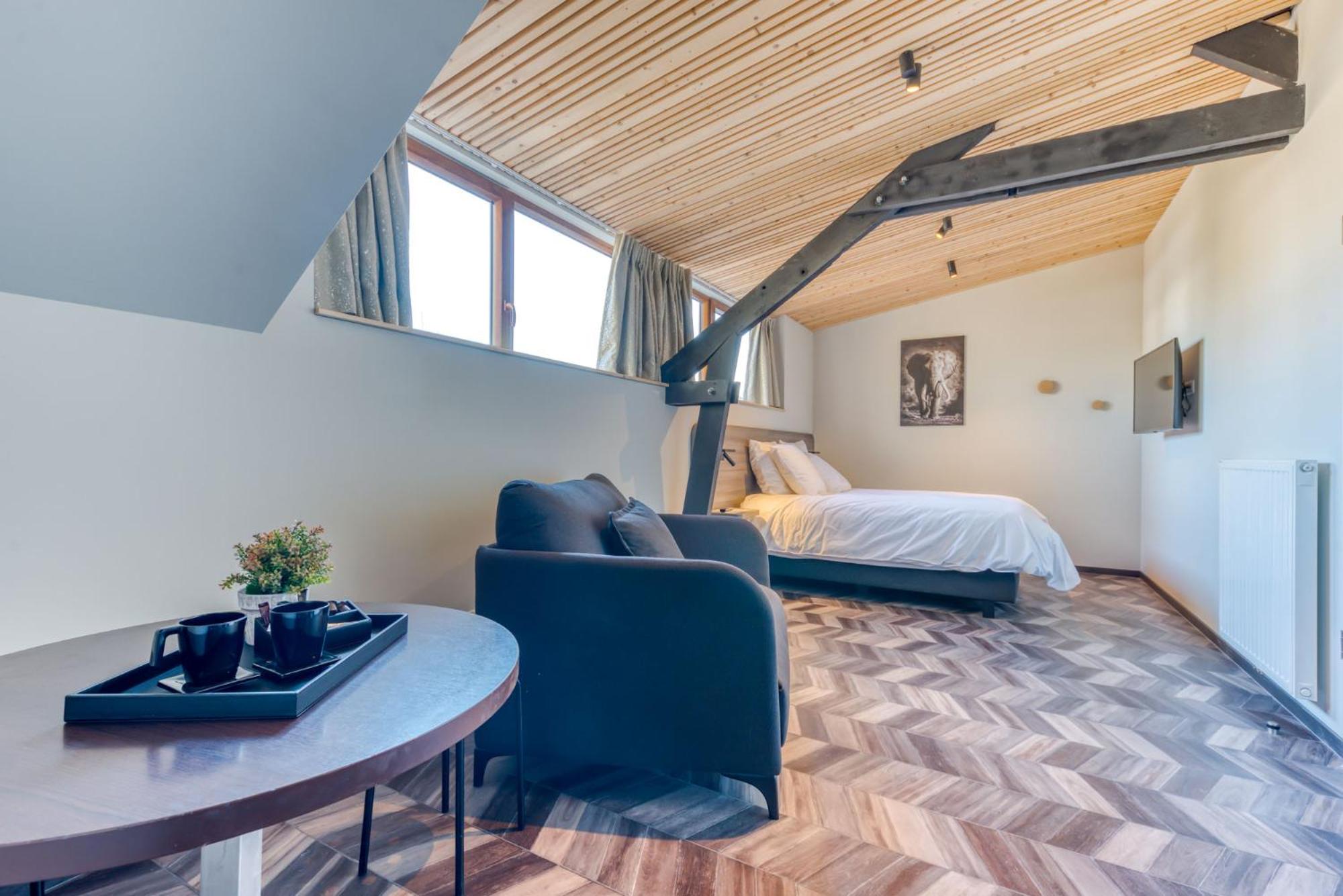 Double Room - Photo 1
