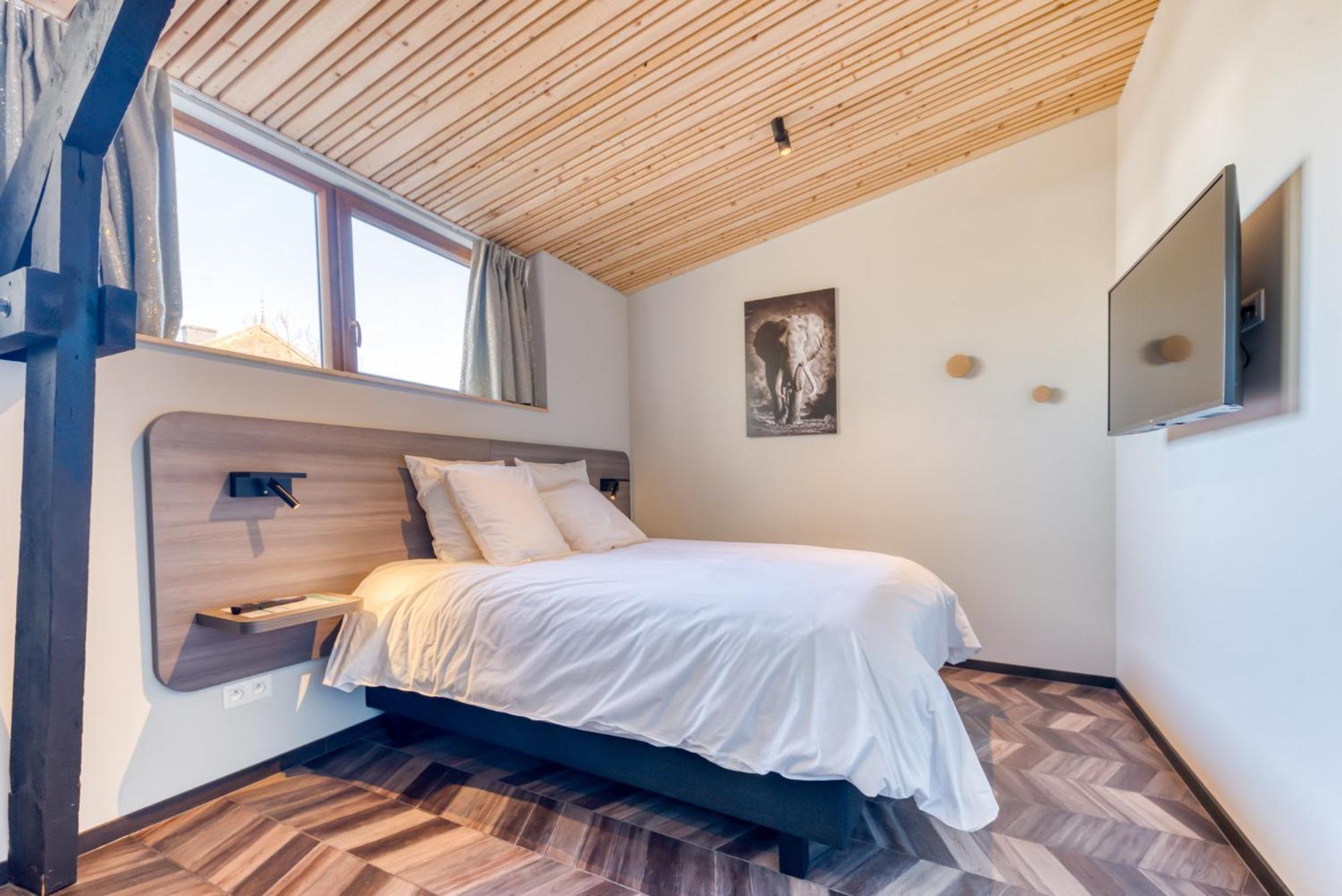 Double Room - Photo 4