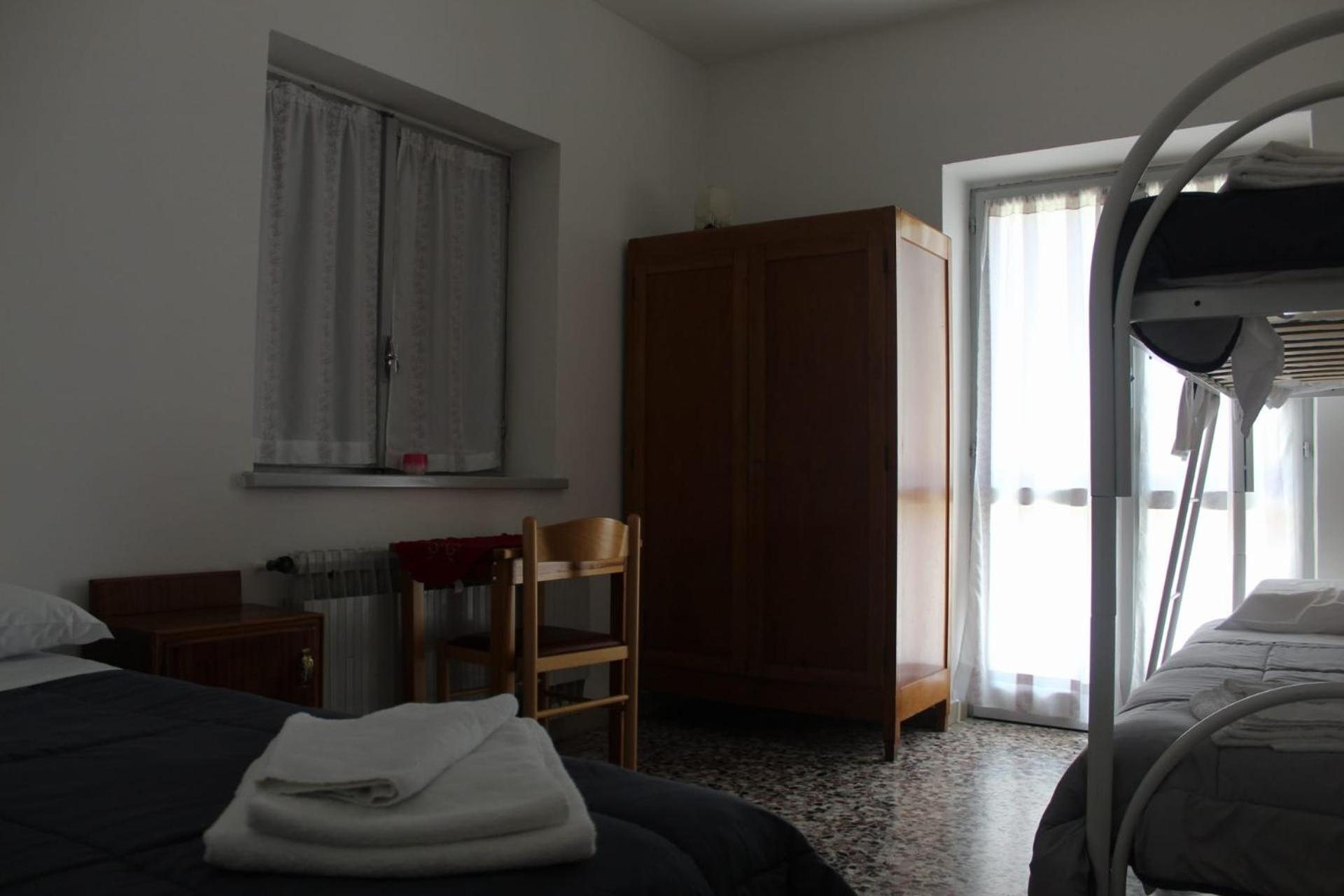 Classic Quadruple Room photo 3