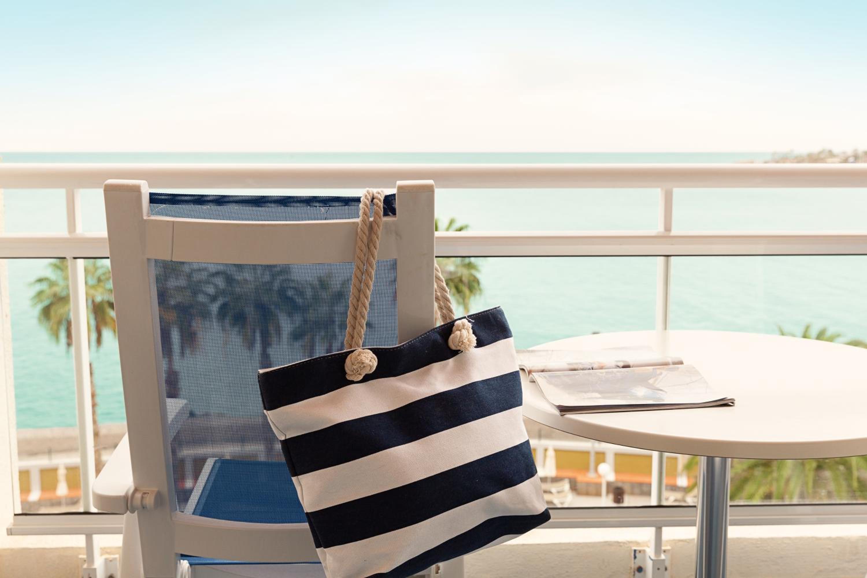 Superior Apartment With Sea View High Floor - (1 Adult)
