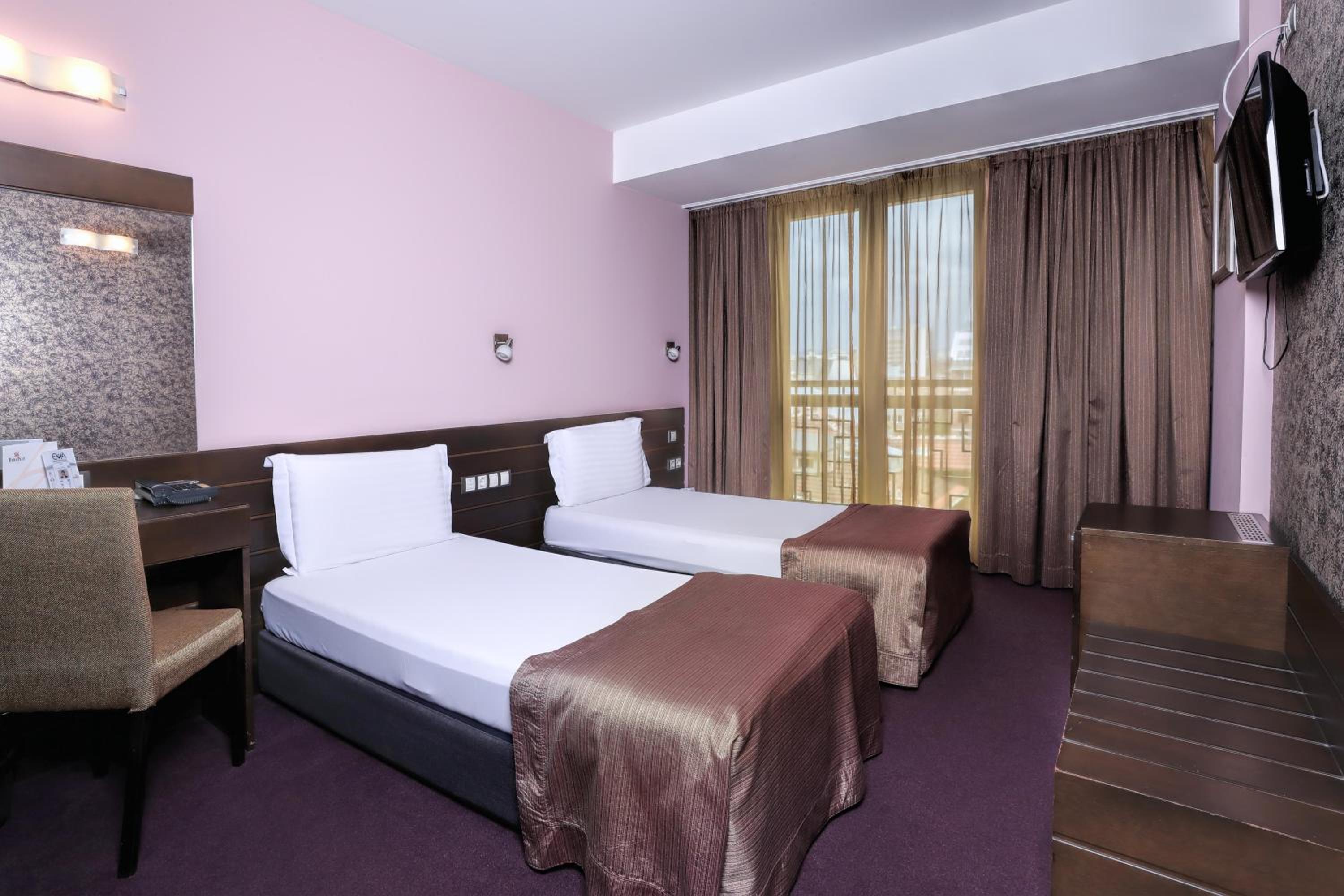מלון בודפשט סופיה — Standard Double or Twin Room