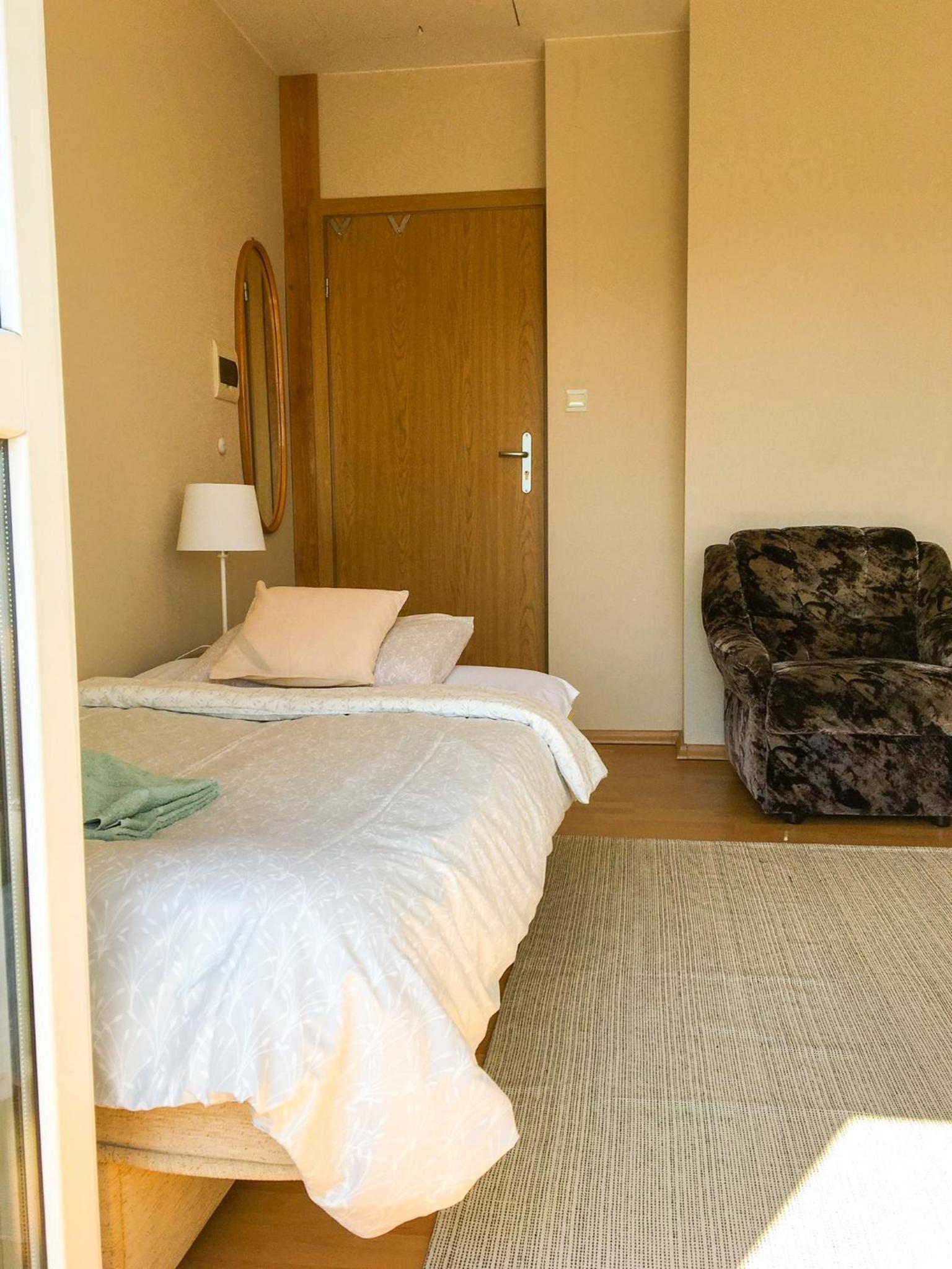 Deluxe Single Room with Balcony photo 1
