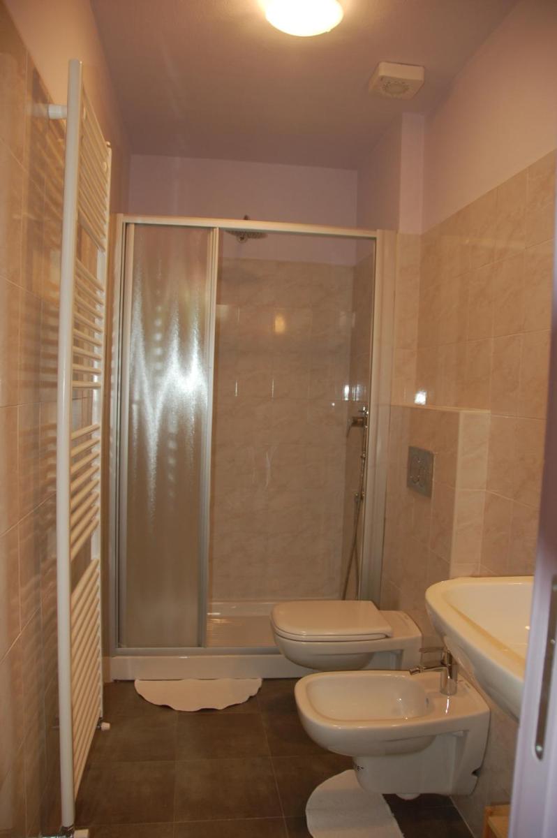 Double Room with Lake View photo 3