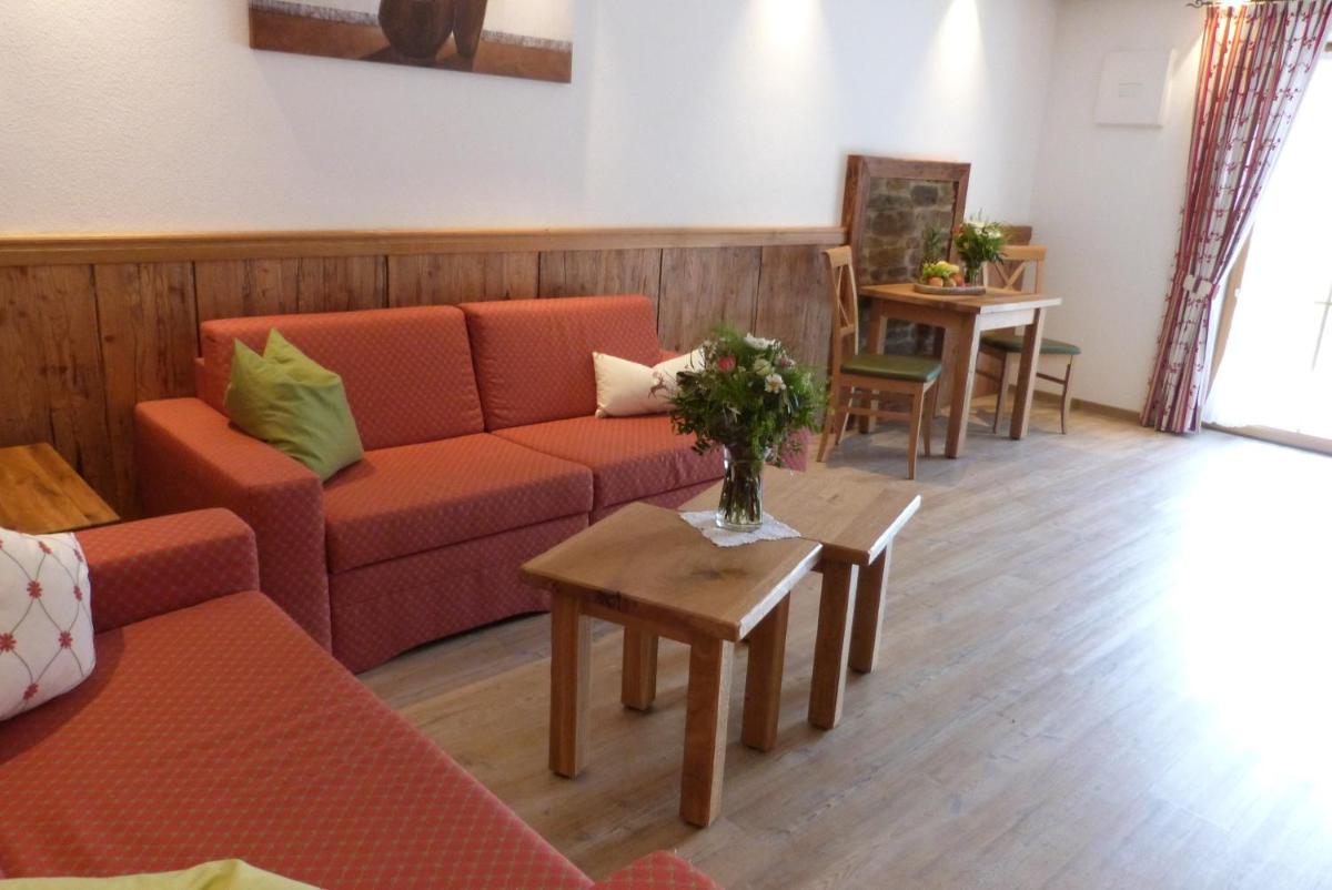 Apartment with Terrace photo 1